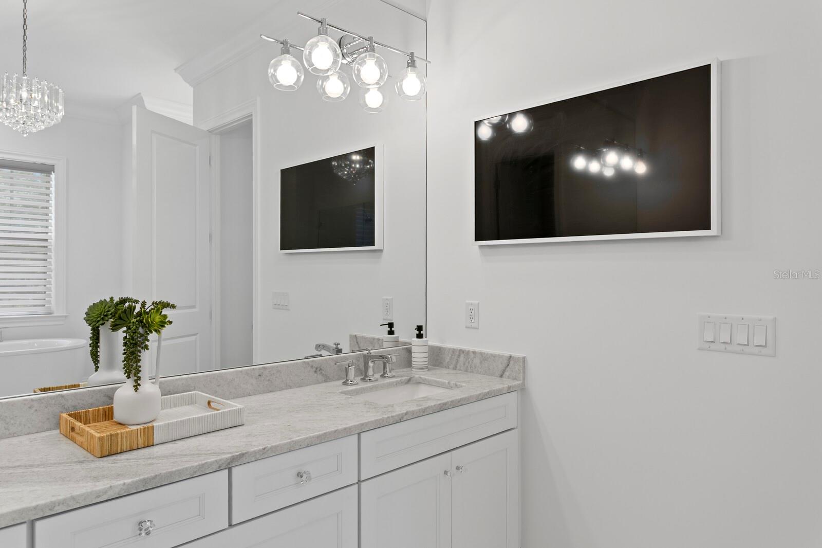 Listing photo id 40 for 4309 Beachway Drive