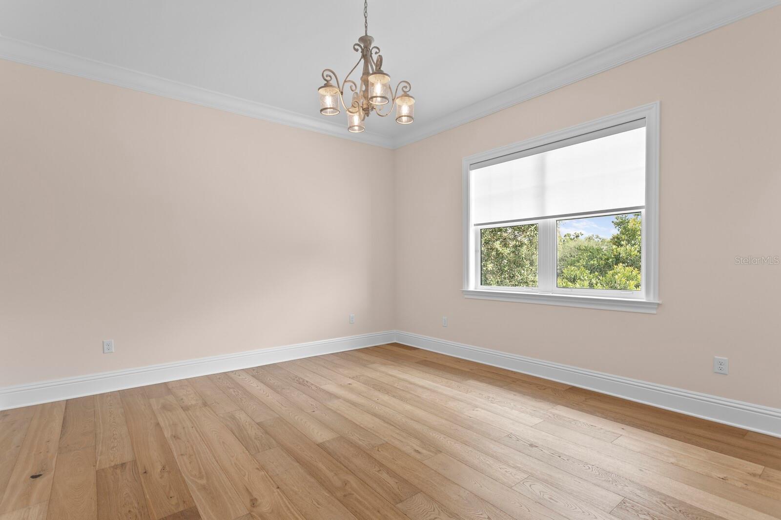 Listing photo id 48 for 4309 Beachway Drive