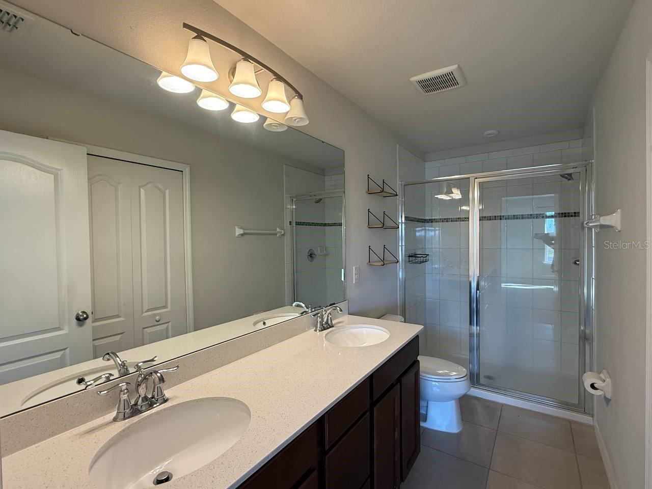 Image 22 of 35 For 10805 Verawood Drive