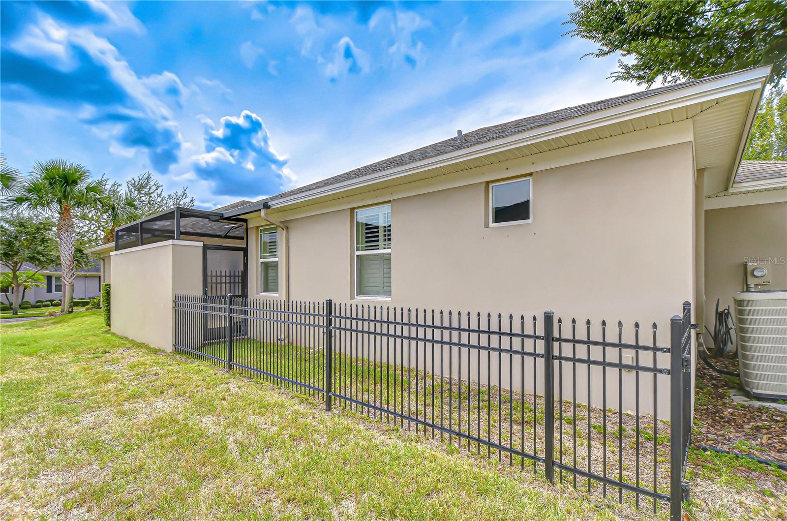 Image 52 of 81 For 7013 Briarhill Court