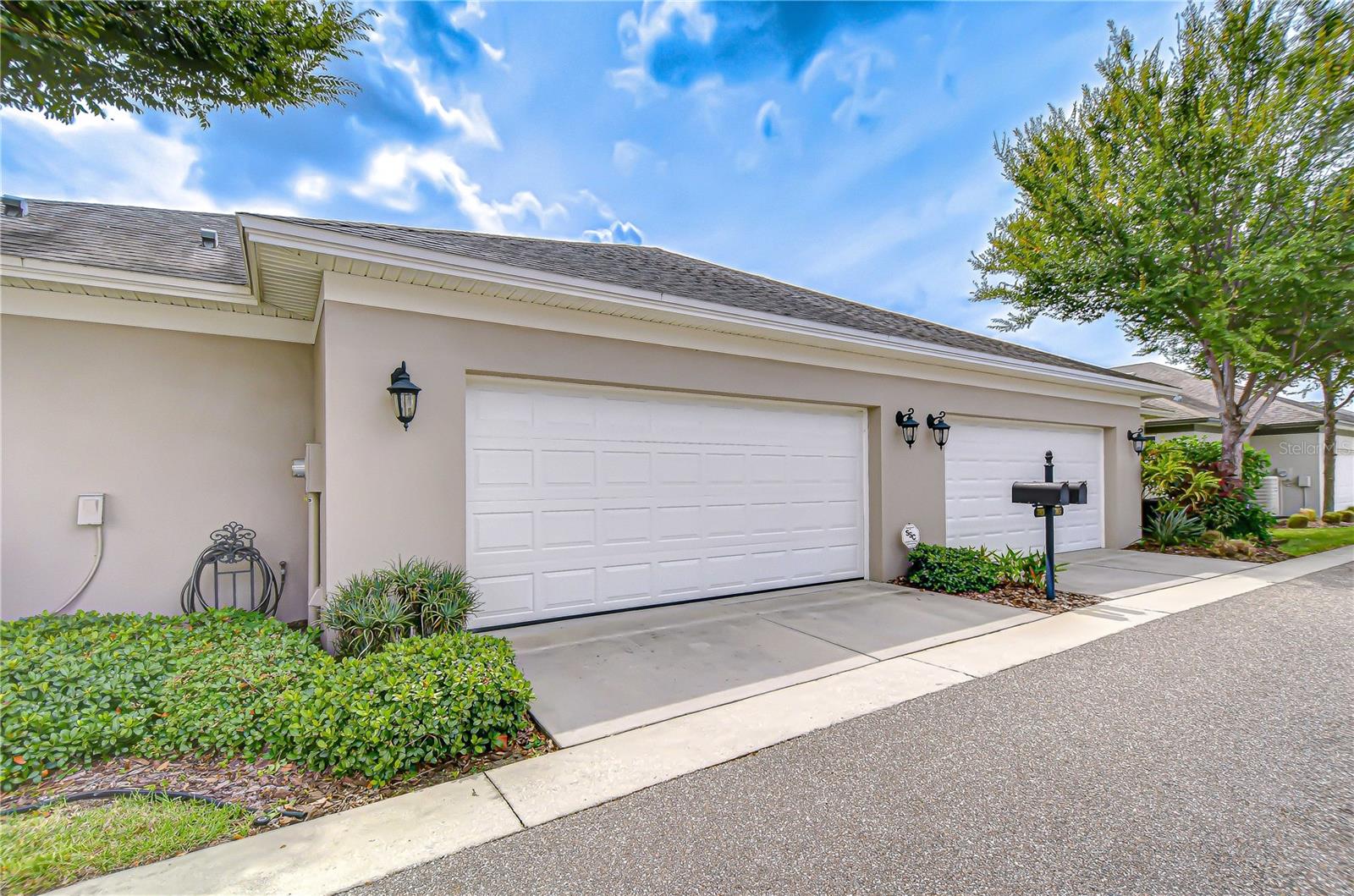 Image 55 of 81 For 7013 Briarhill Court