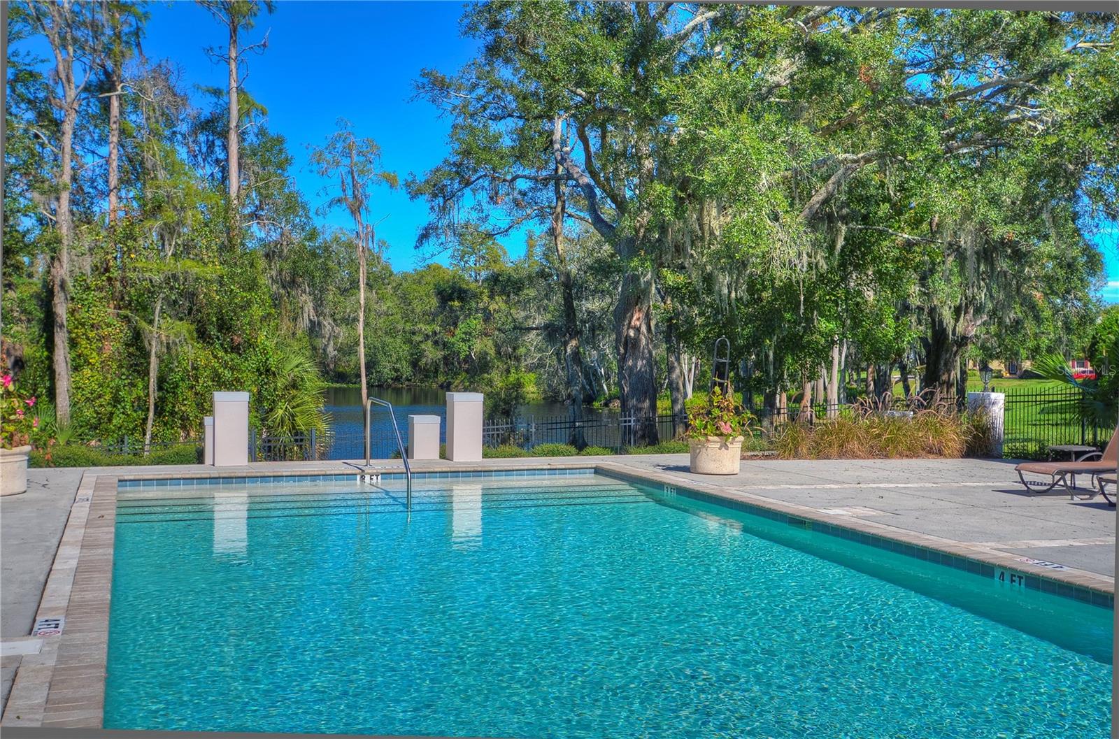 Image 60 of 81 For 7013 Briarhill Court