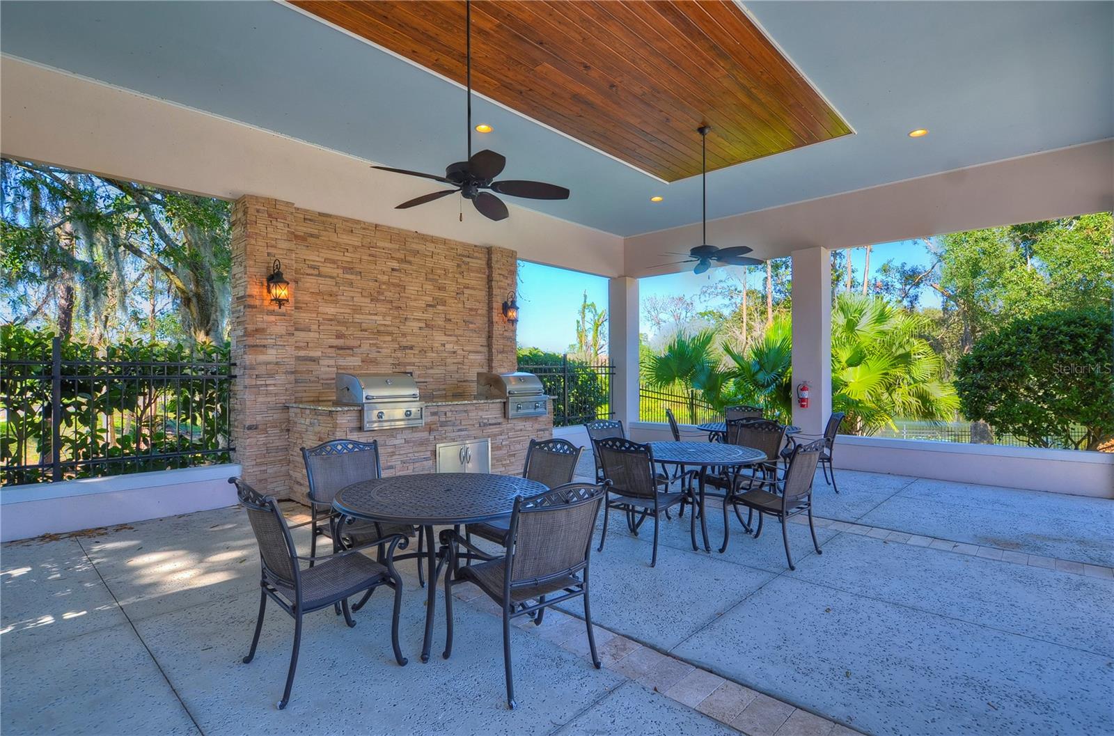 Image 67 of 81 For 7013 Briarhill Court