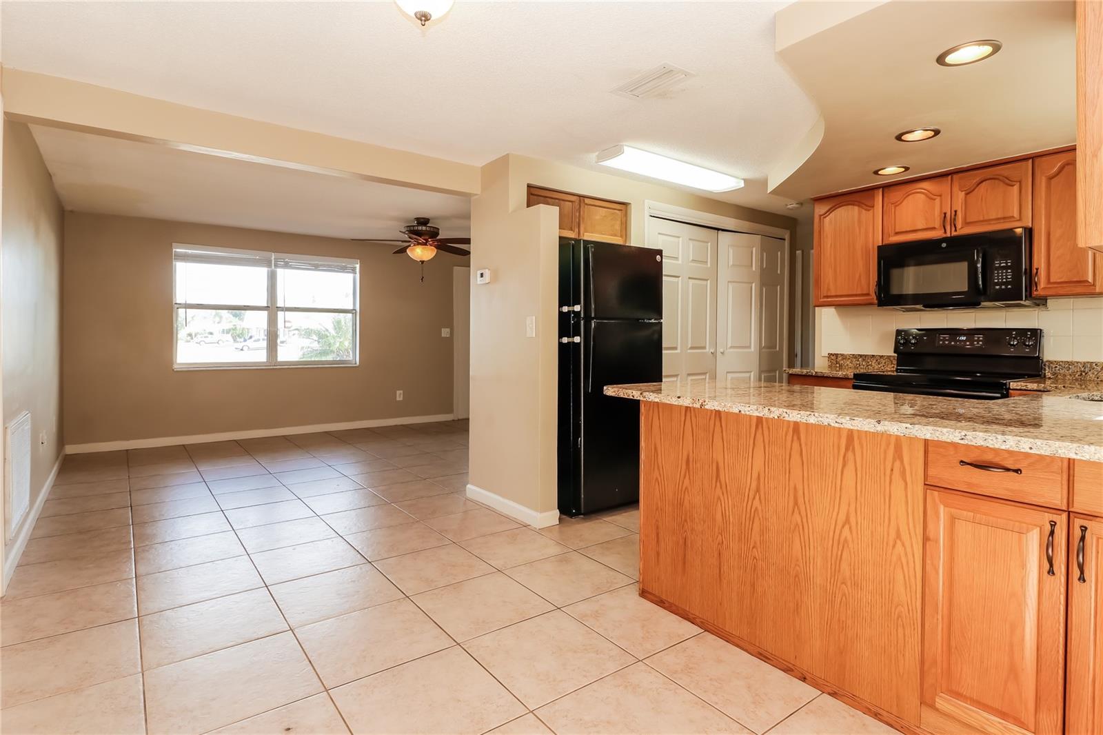 Image 4 of 16 For 2413 Palmwood Drive