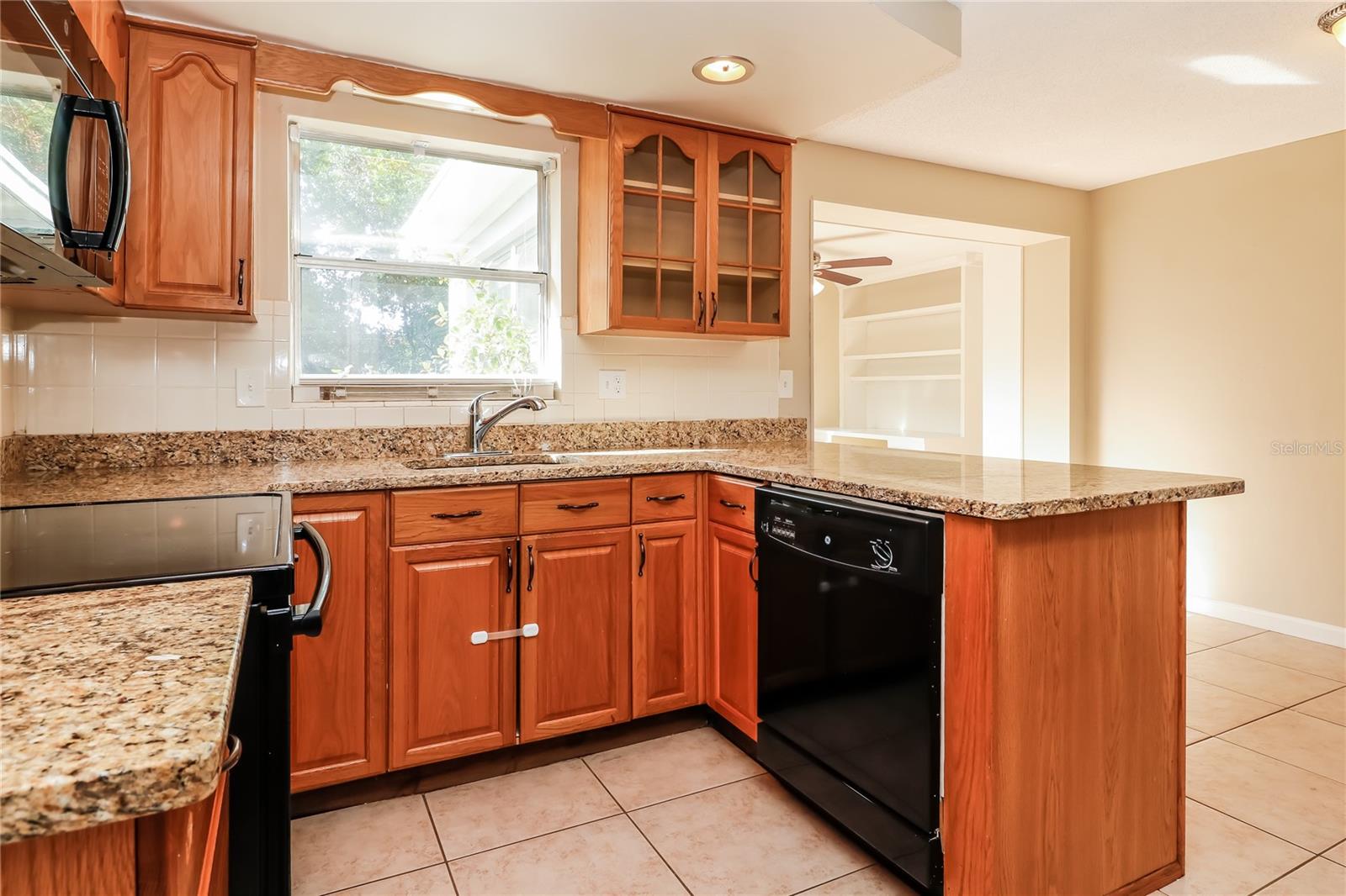Image 7 of 16 For 2413 Palmwood Drive