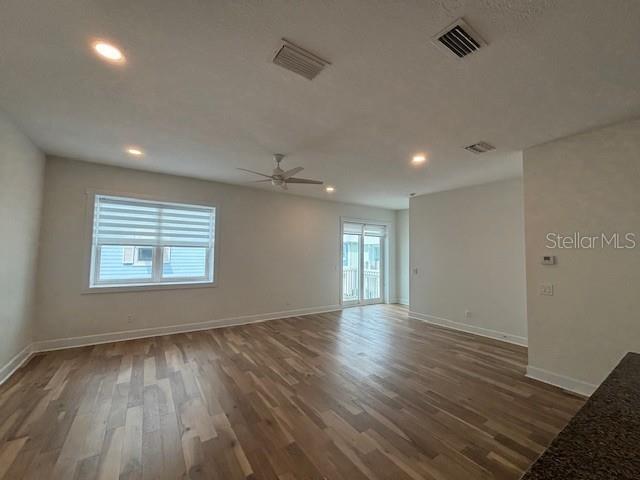 Image 4 of 24 For 821 Oak Bend Lane