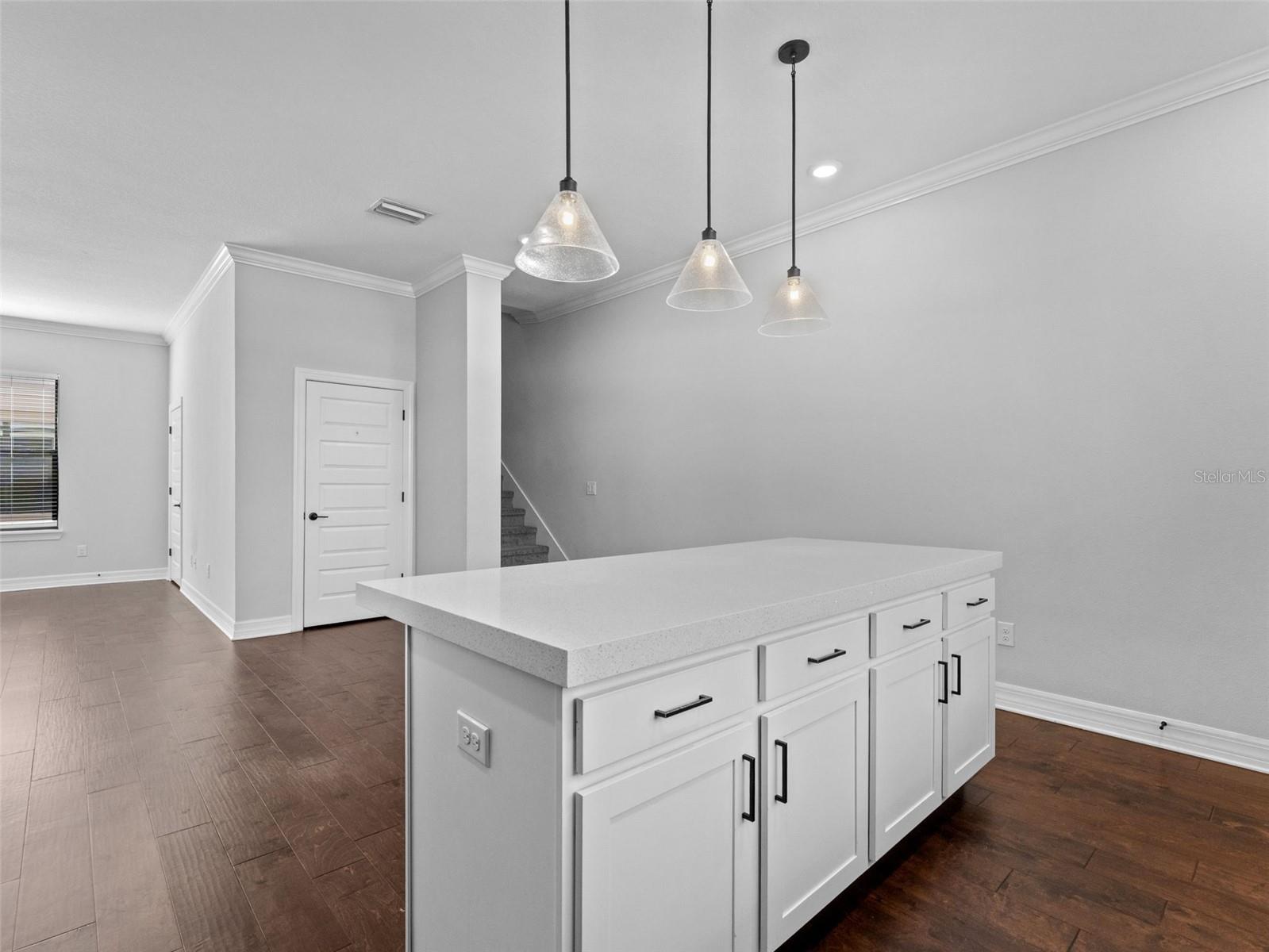 Image 11 of 41 For 3421 Horatio Street 109