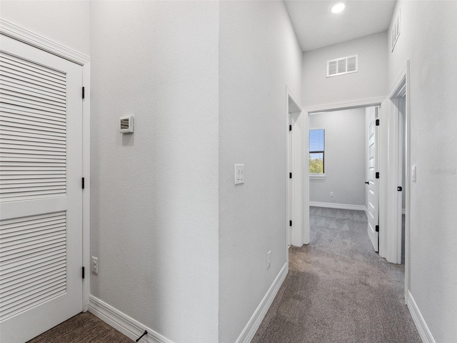 Image 19 of 41 For 3421 Horatio Street 109