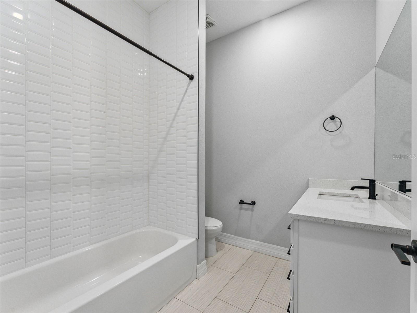 Image 26 of 41 For 3421 Horatio Street 109