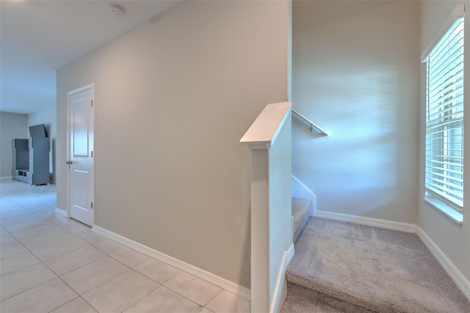 Image 16 of 35 For 10210 White Linen Avenue