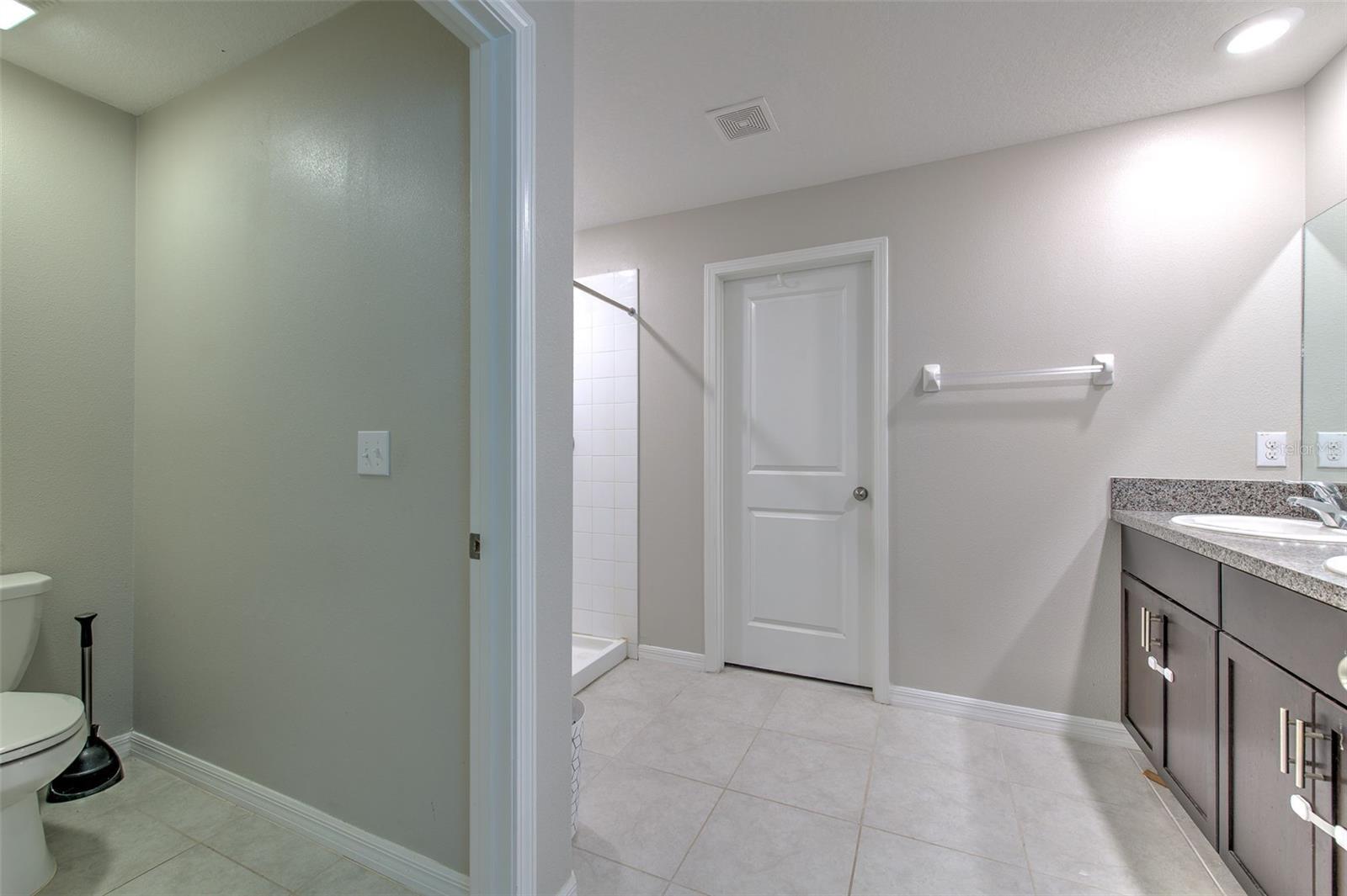 Image 23 of 35 For 10210 White Linen Avenue
