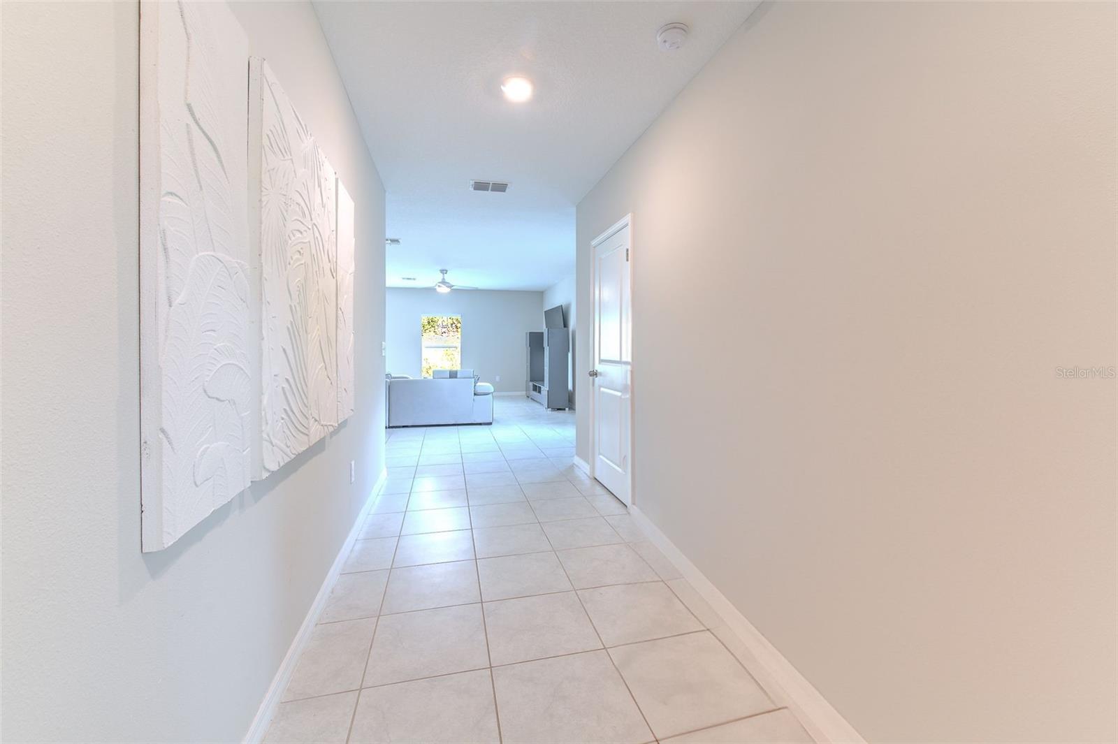Image 4 of 35 For 10210 White Linen Avenue