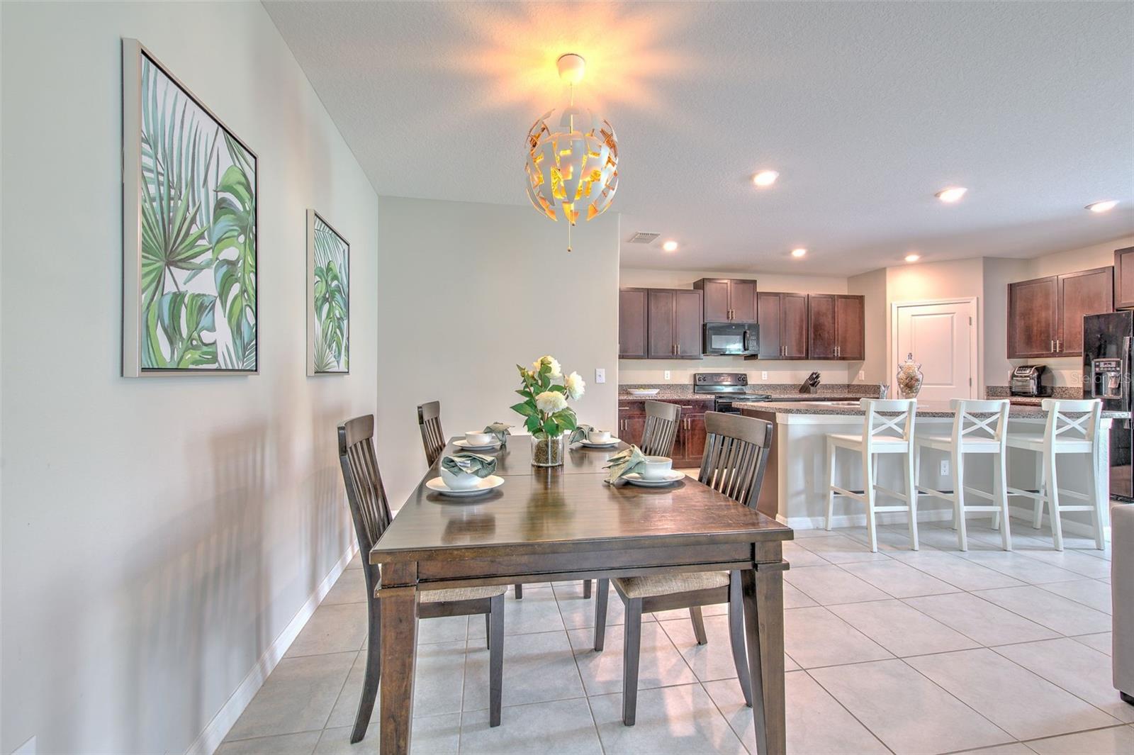 Image 8 of 35 For 10210 White Linen Avenue