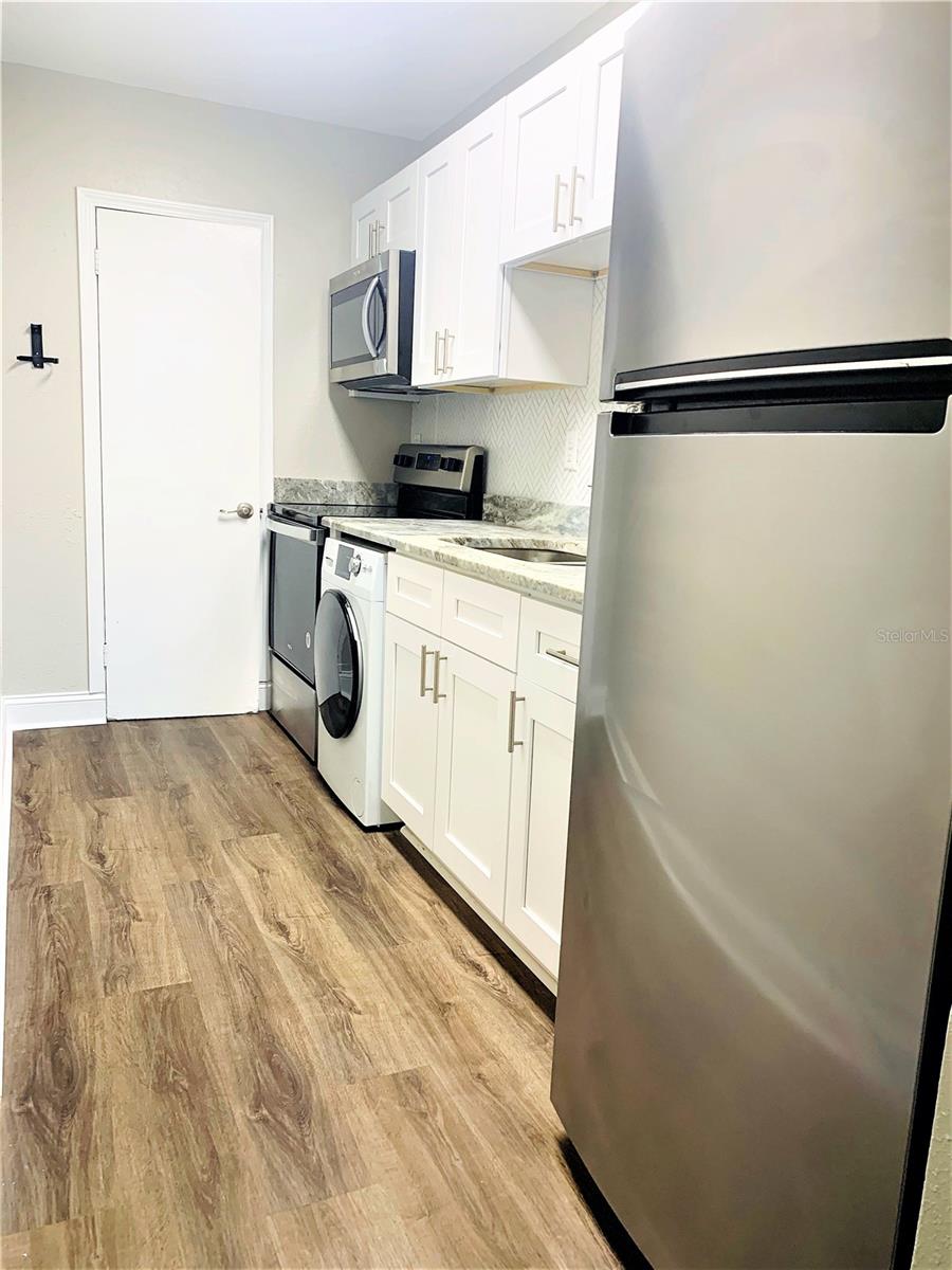 Image 6 of 10 For 3805 Leona Street 1