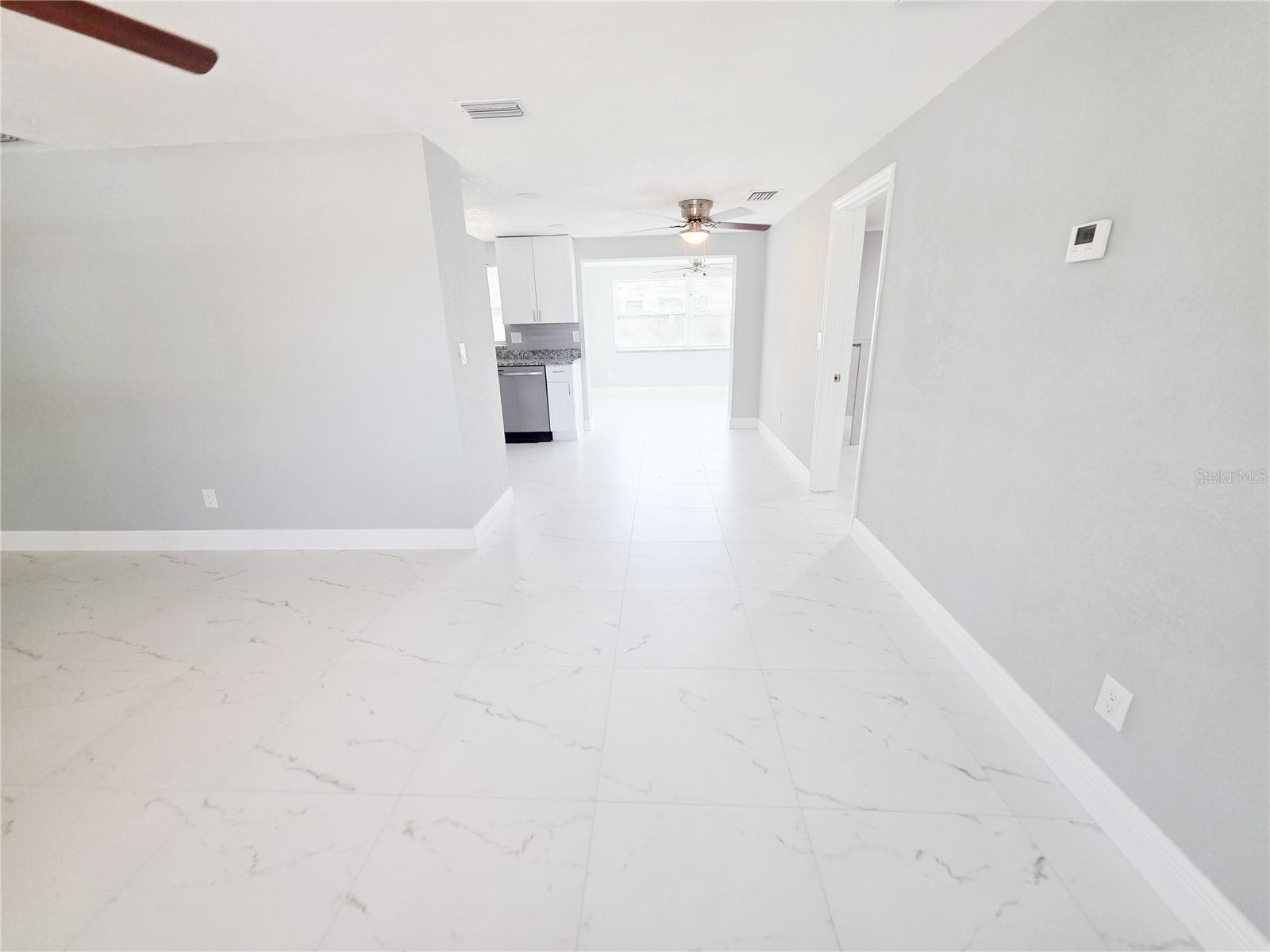 Image 14 of 15 For 4814 Foothill Drive