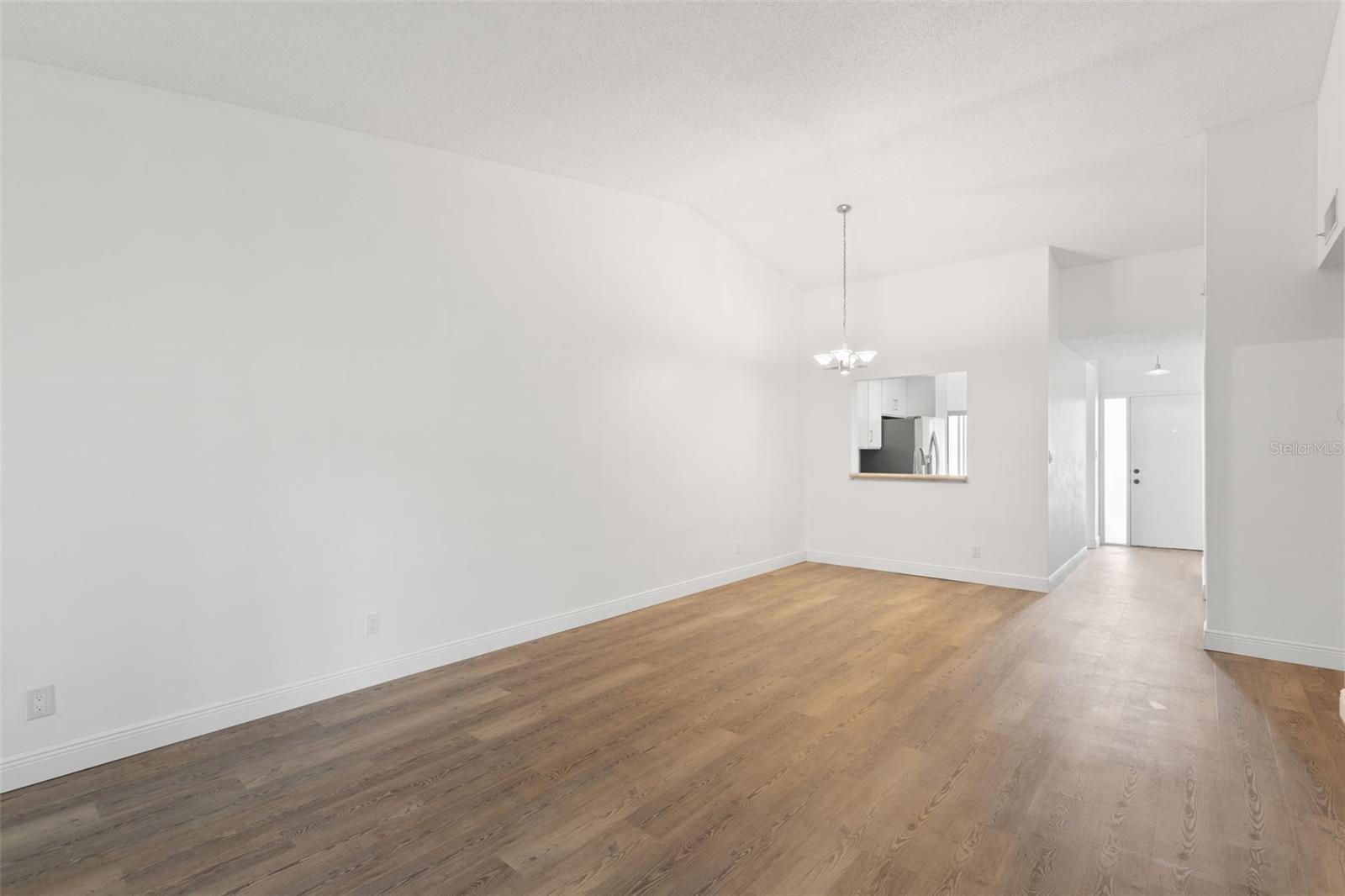 Image 11 of 22 For 14773 Feather Cove Road