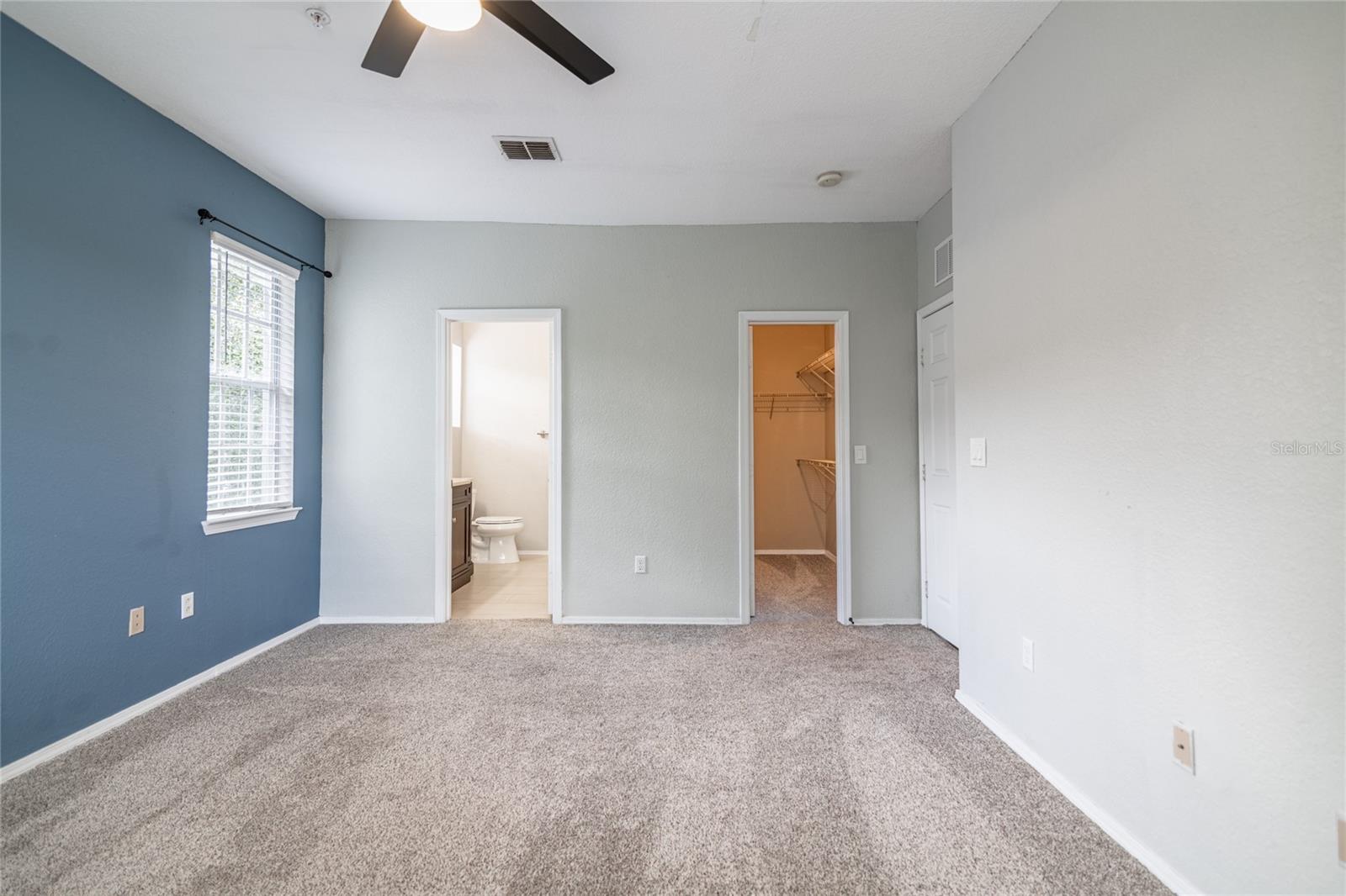 Image 18 of 40 For 13204 Sanctuary Cove Drive 303
