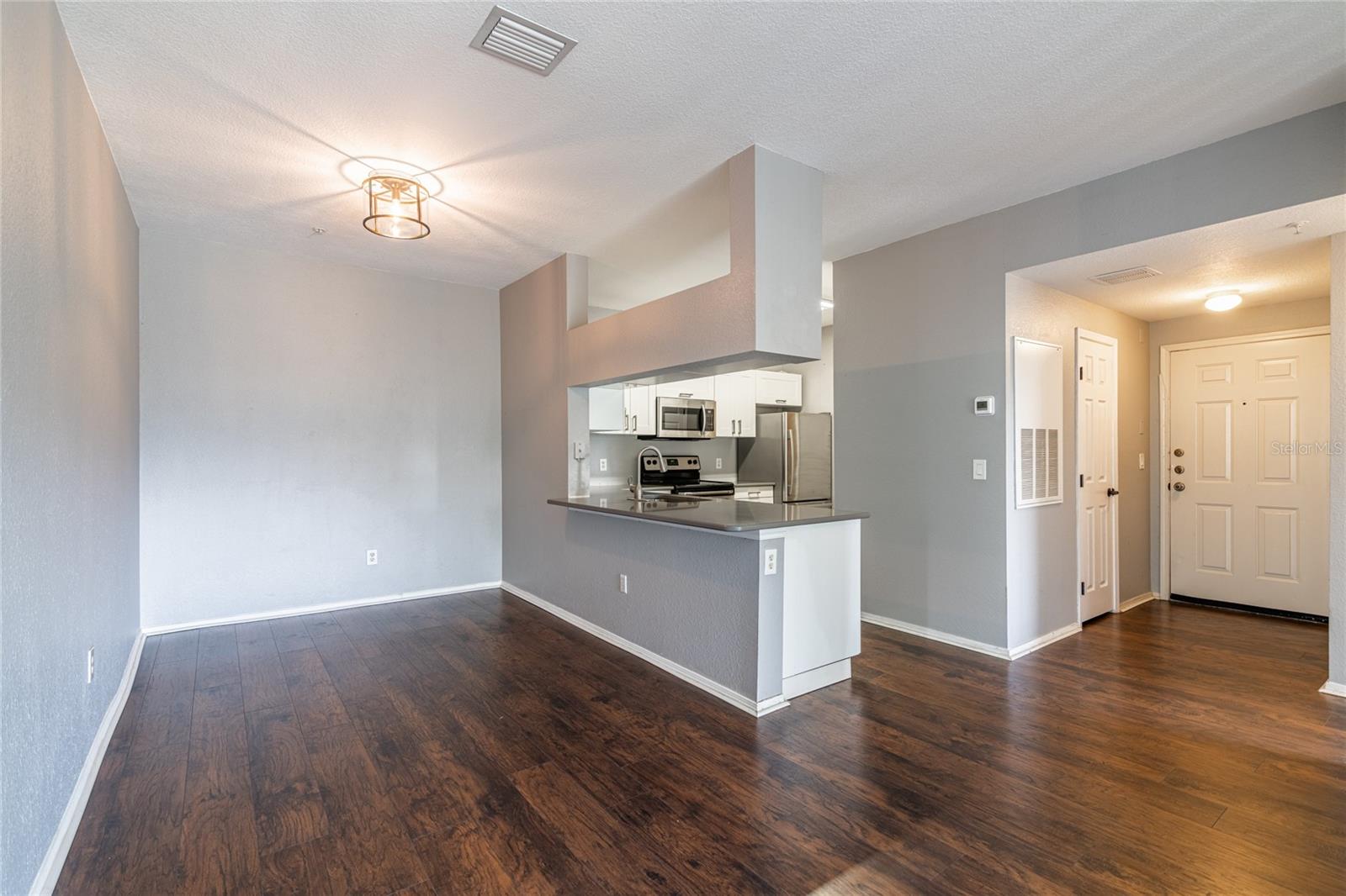Image 7 of 40 For 13204 Sanctuary Cove Drive 303
