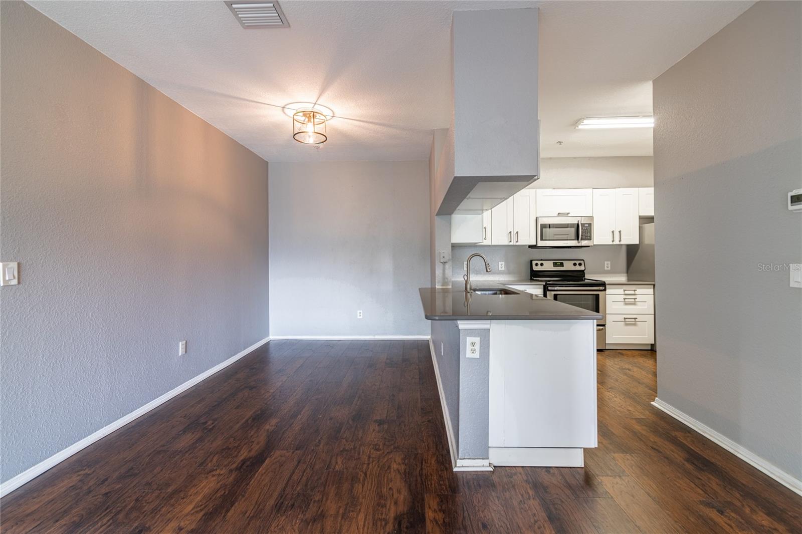 Image 9 of 40 For 13204 Sanctuary Cove Drive 303