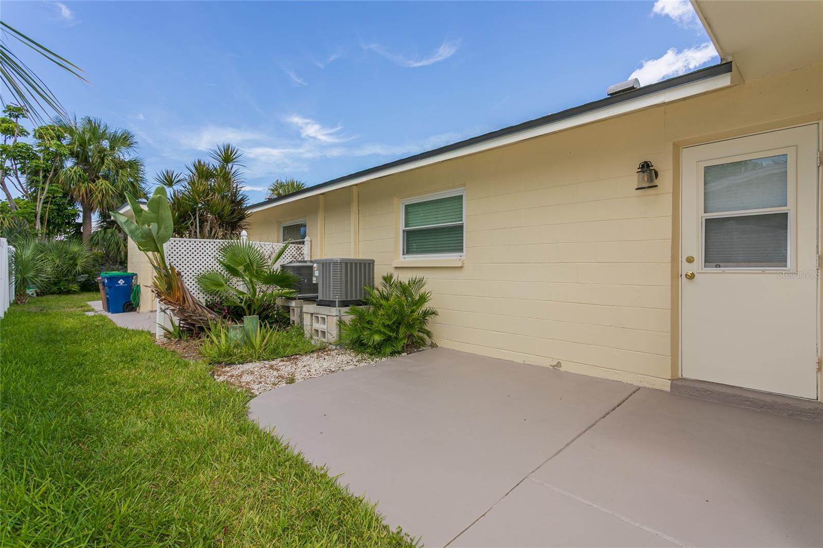 Image 18 of 45 For 2308 Bay Boulevard