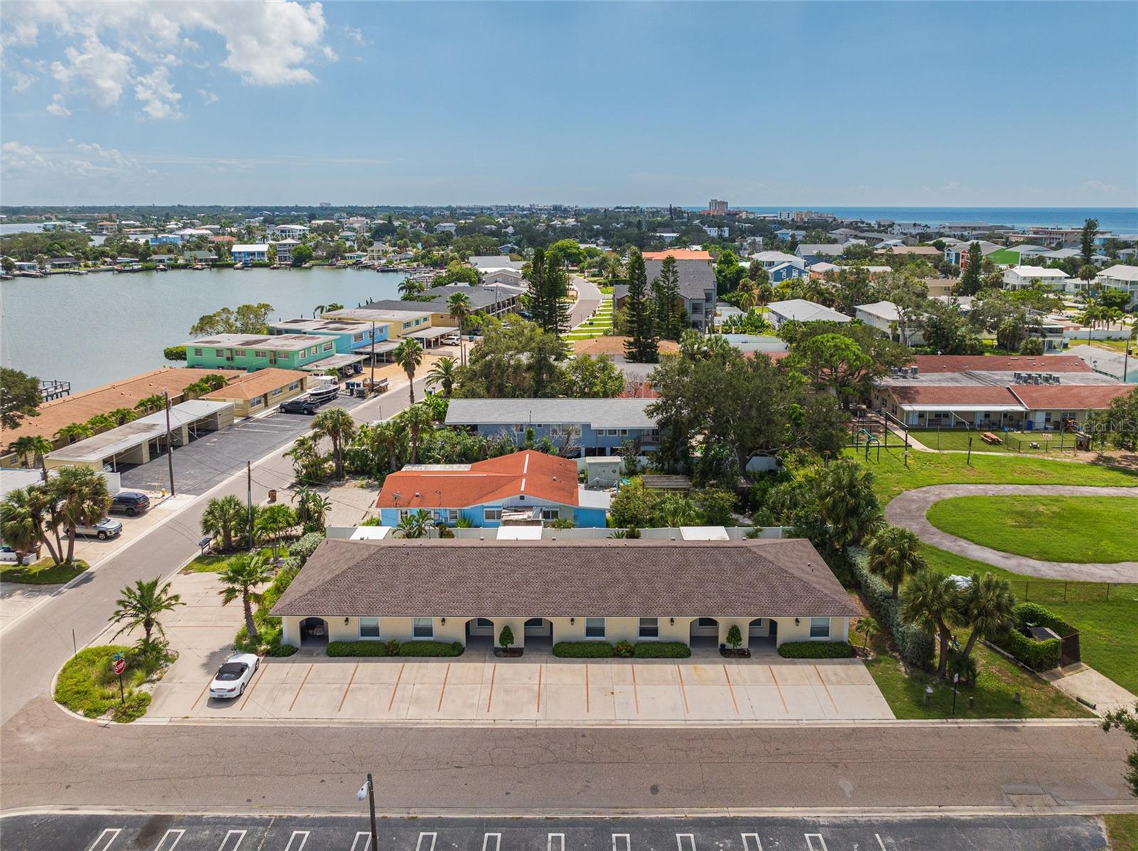 Image 2 of 45 For 2308 Bay Boulevard