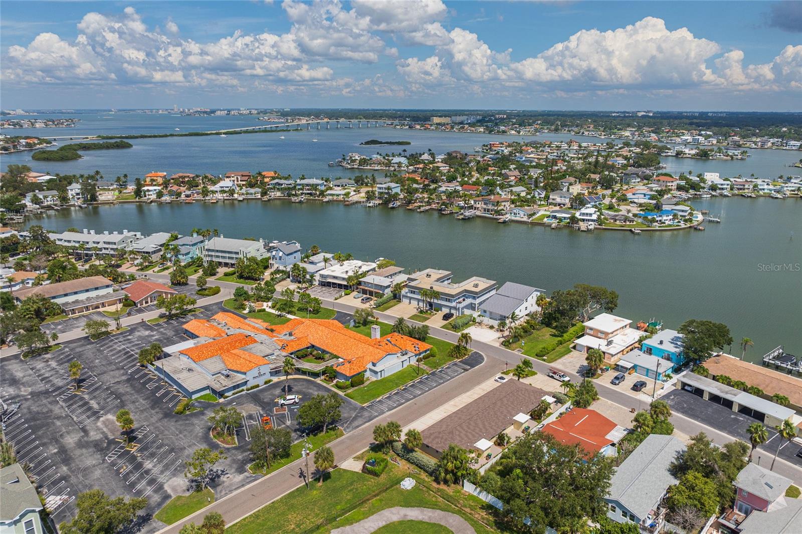 Image 6 of 45 For 2308 Bay Boulevard