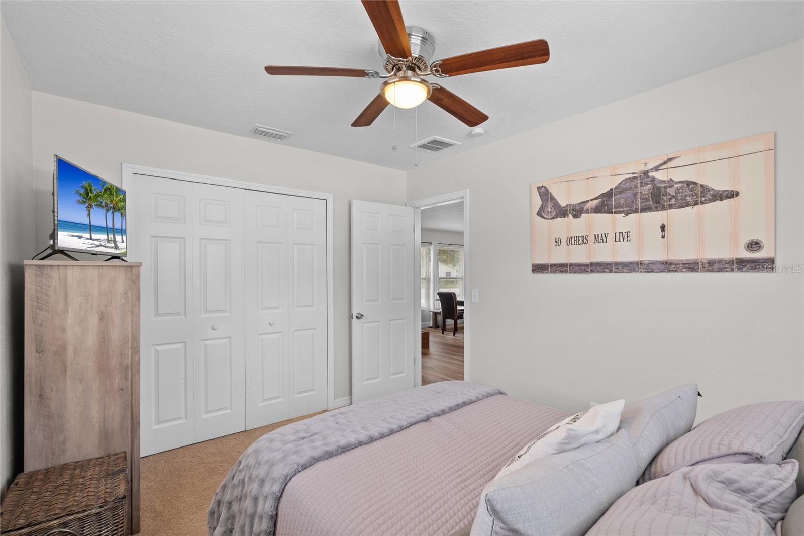 Listing photo id 21 for 2979 Del Rio Drive