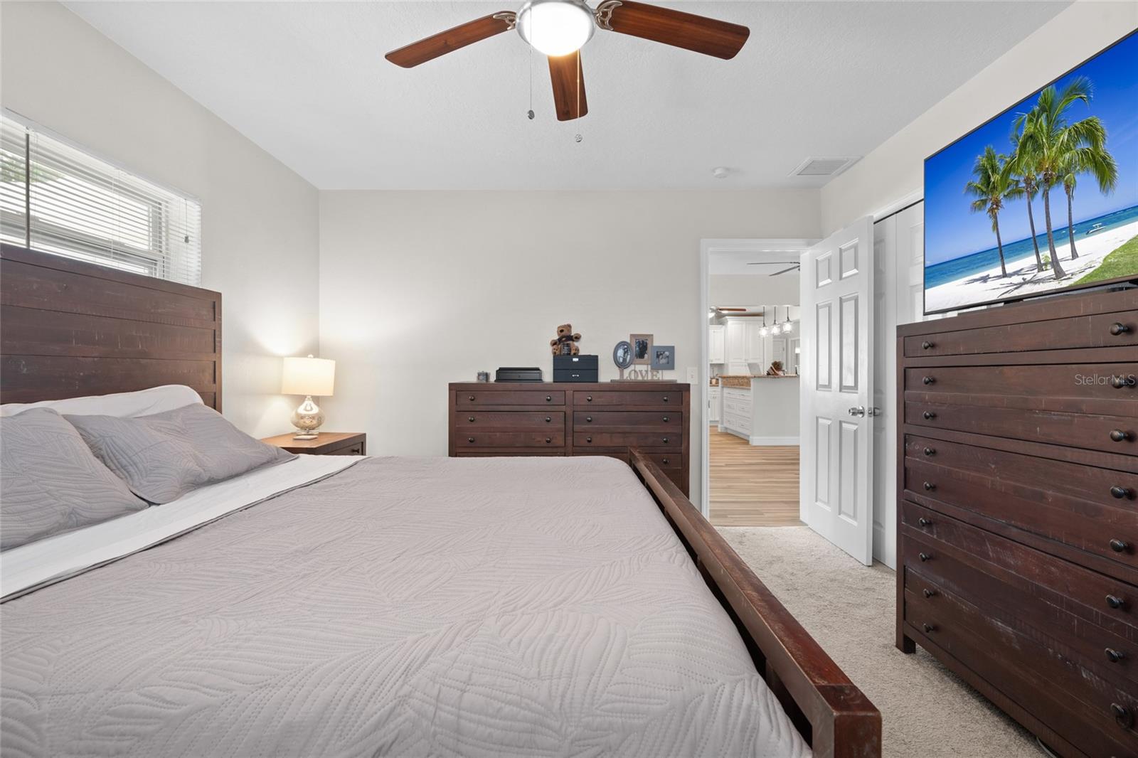 Listing photo id 24 for 2979 Del Rio Drive