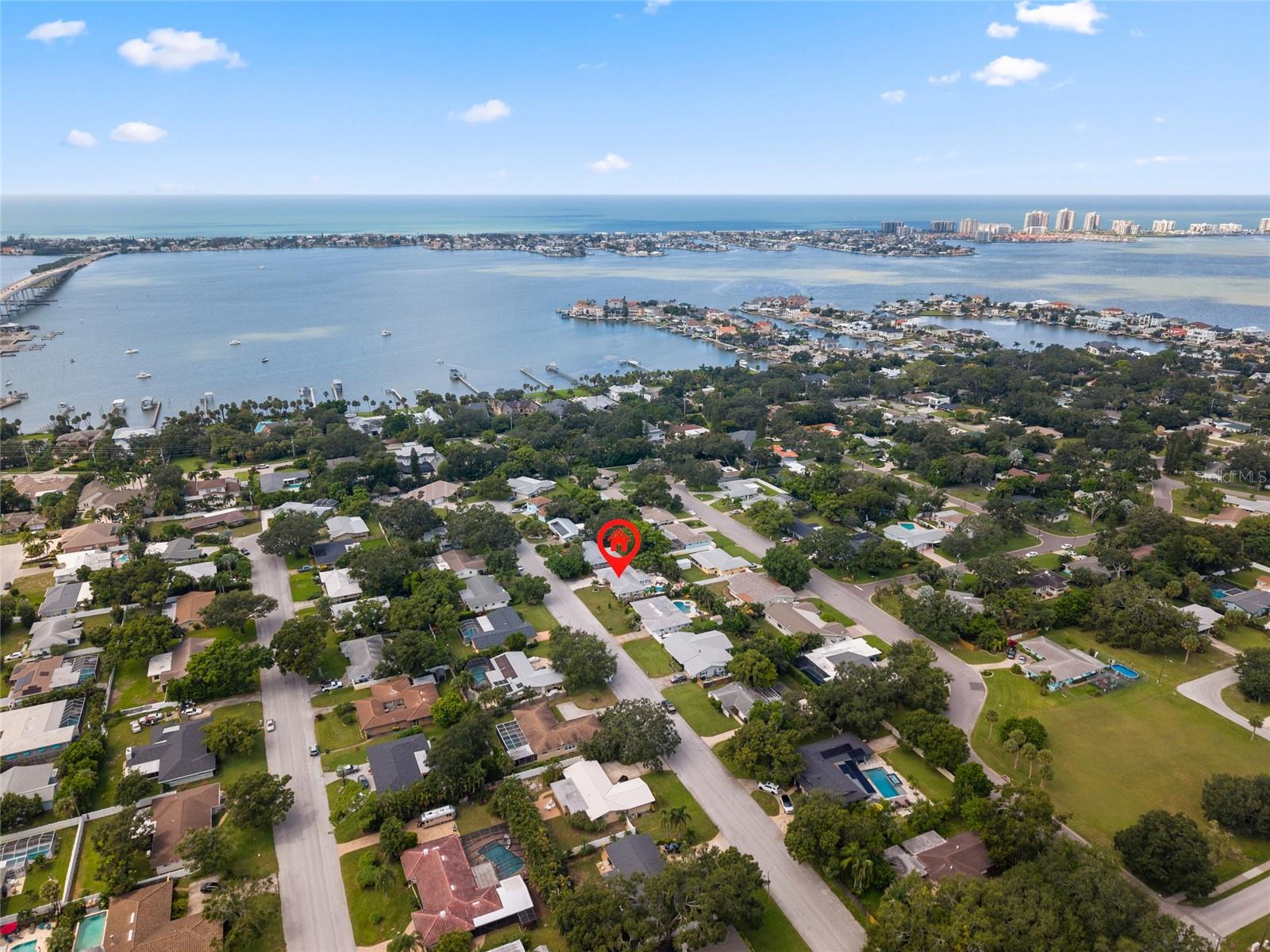 Listing photo id 42 for 2979 Del Rio Drive