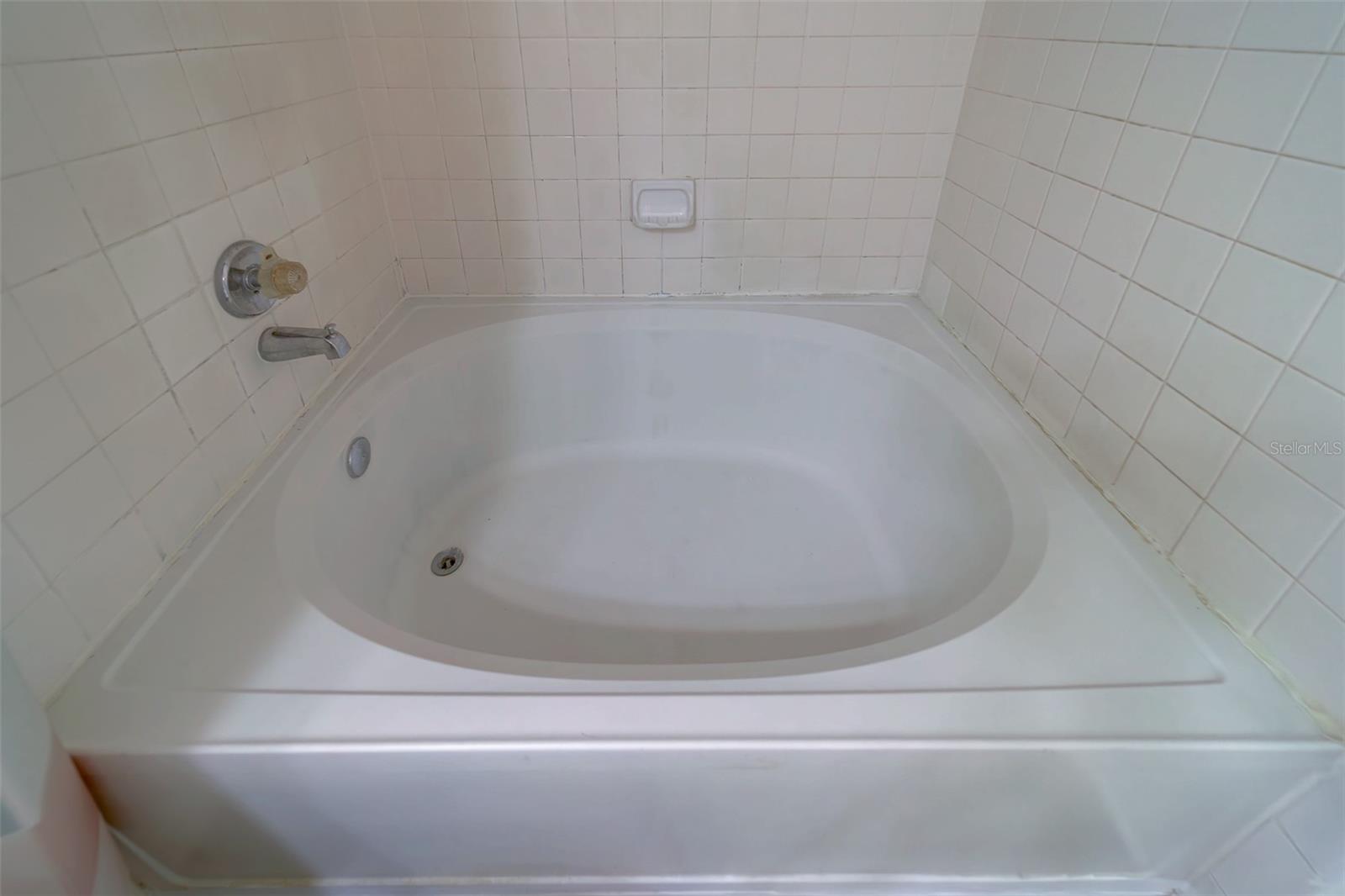 Image 21 of 41 For 115 112th Avenue Ne 605