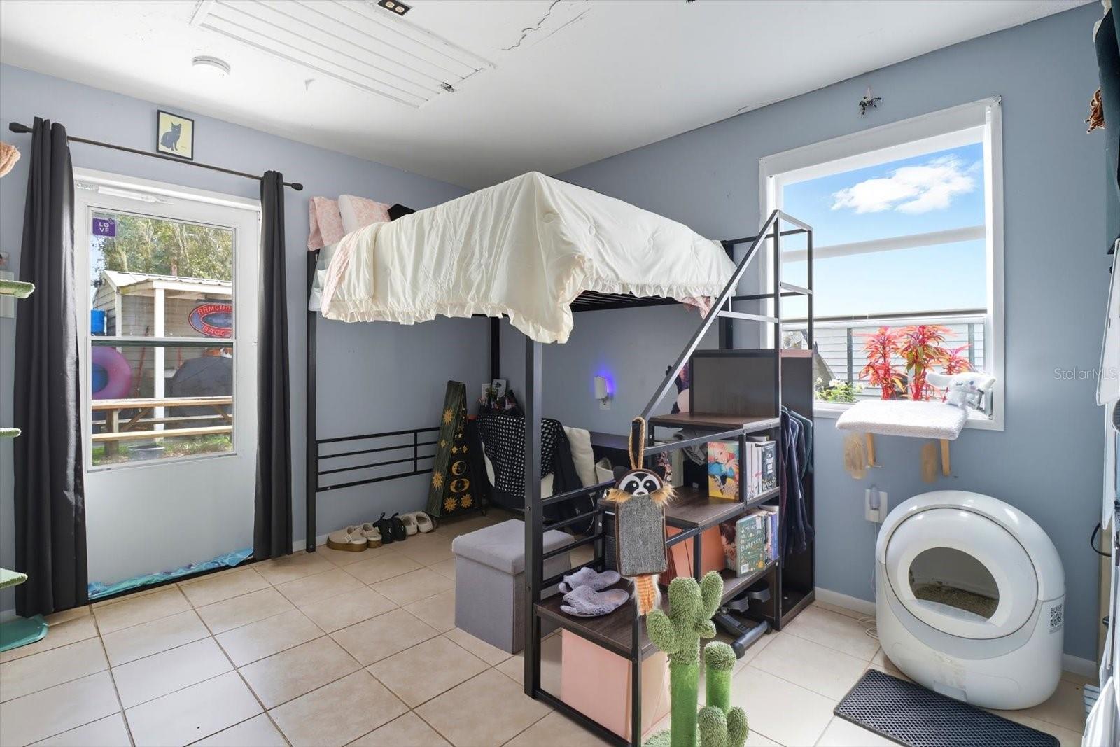 Listing photo id 21 for 10160 Bass Circle