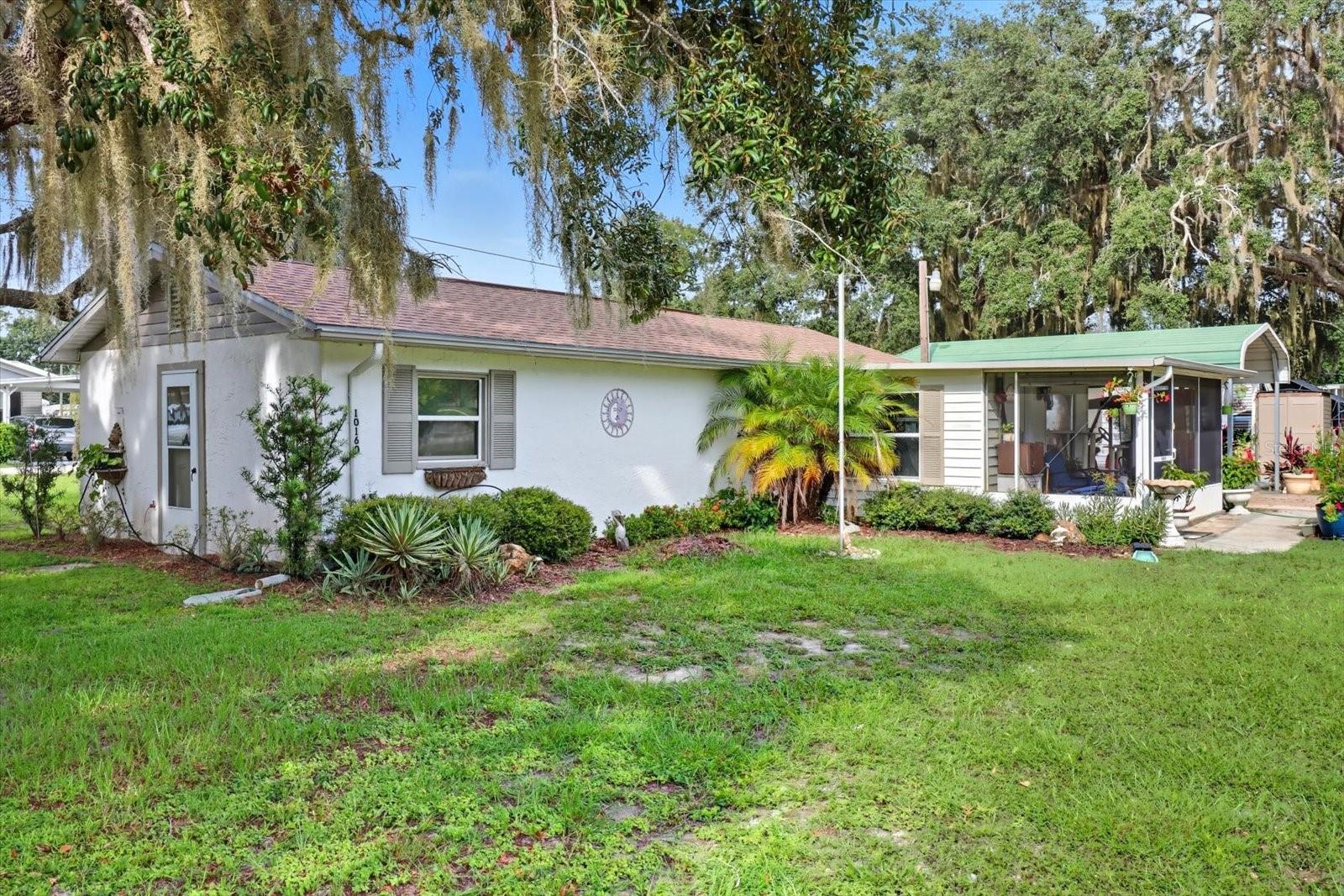 Listing photo id 1 for 10160 Bass Circle