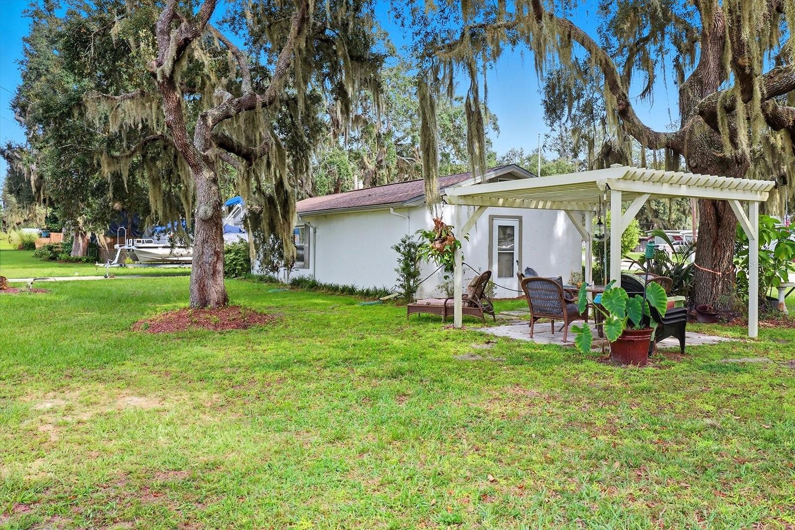 Listing photo id 33 for 10160 Bass Circle