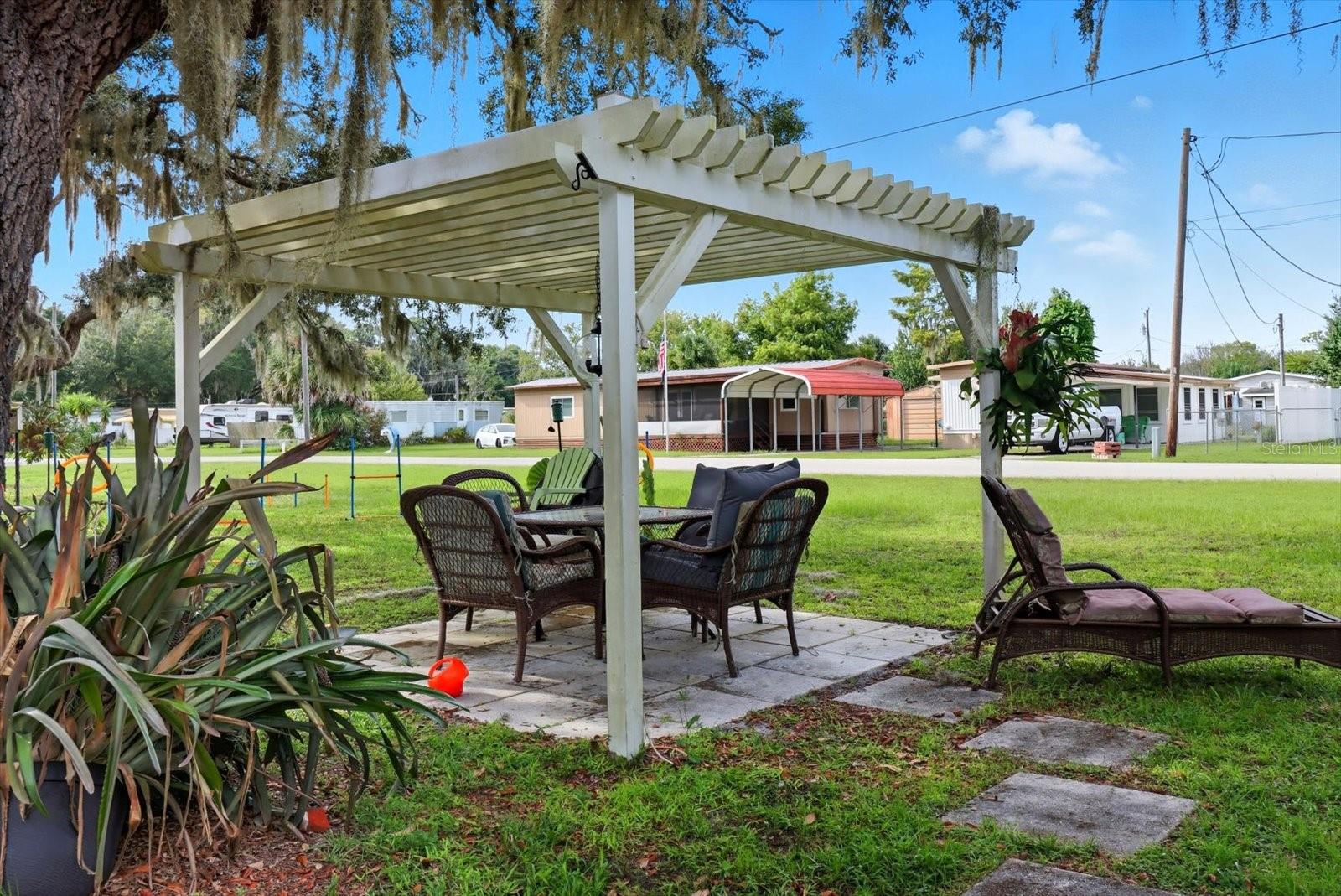Listing photo id 34 for 10160 Bass Circle