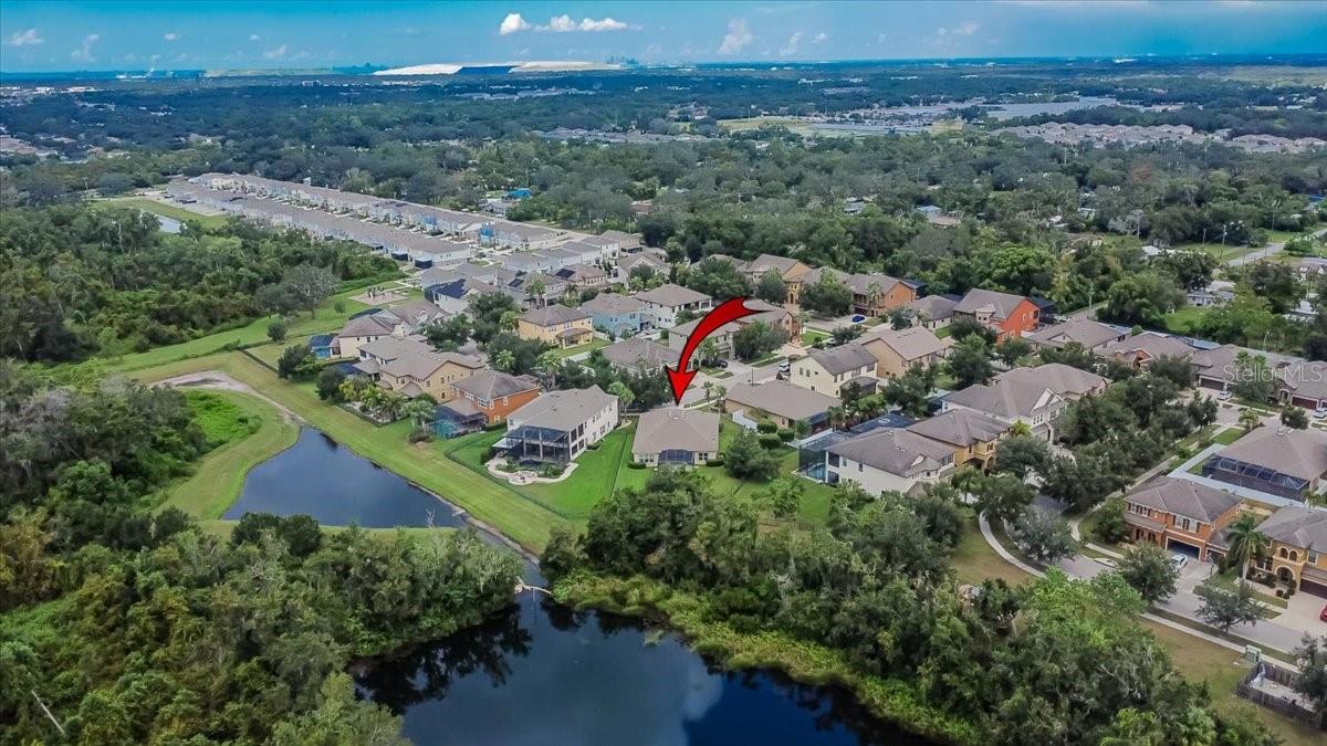 Listing photo id 38 for 10808 Charmwood Drive