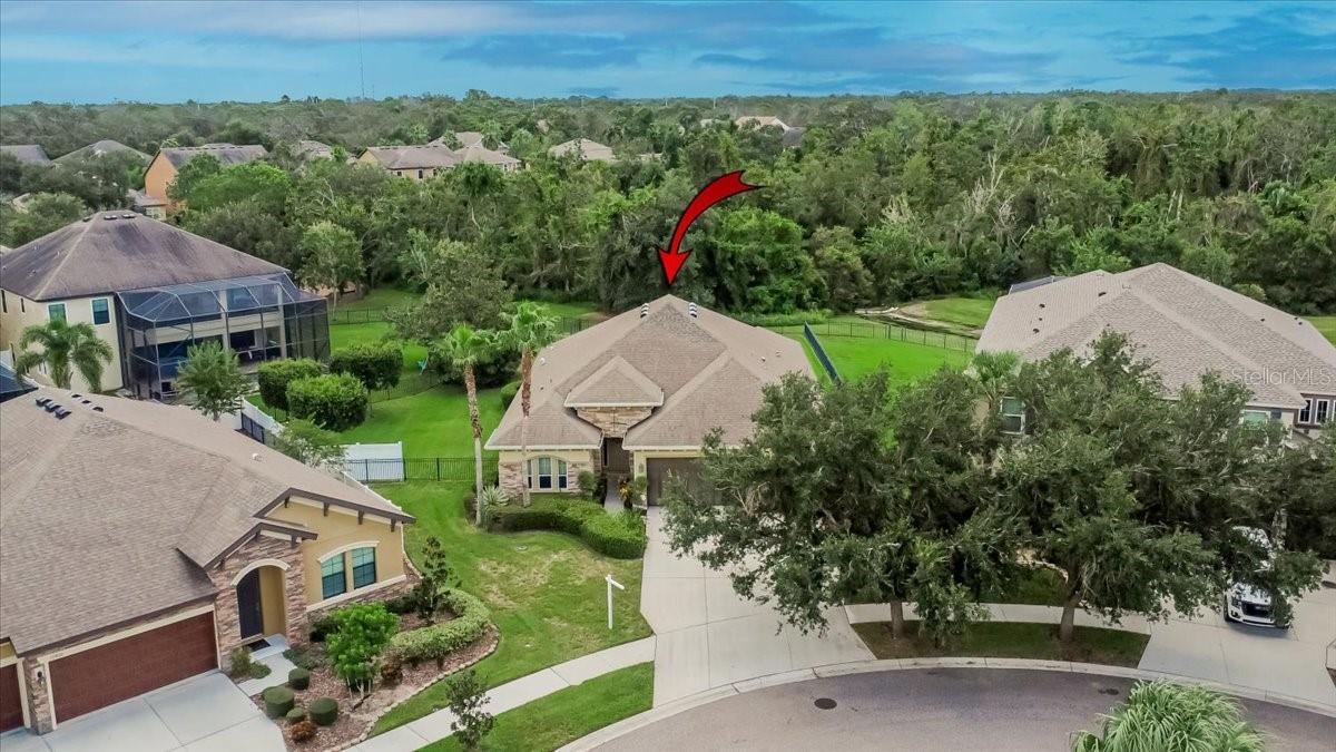 Listing photo id 42 for 10808 Charmwood Drive