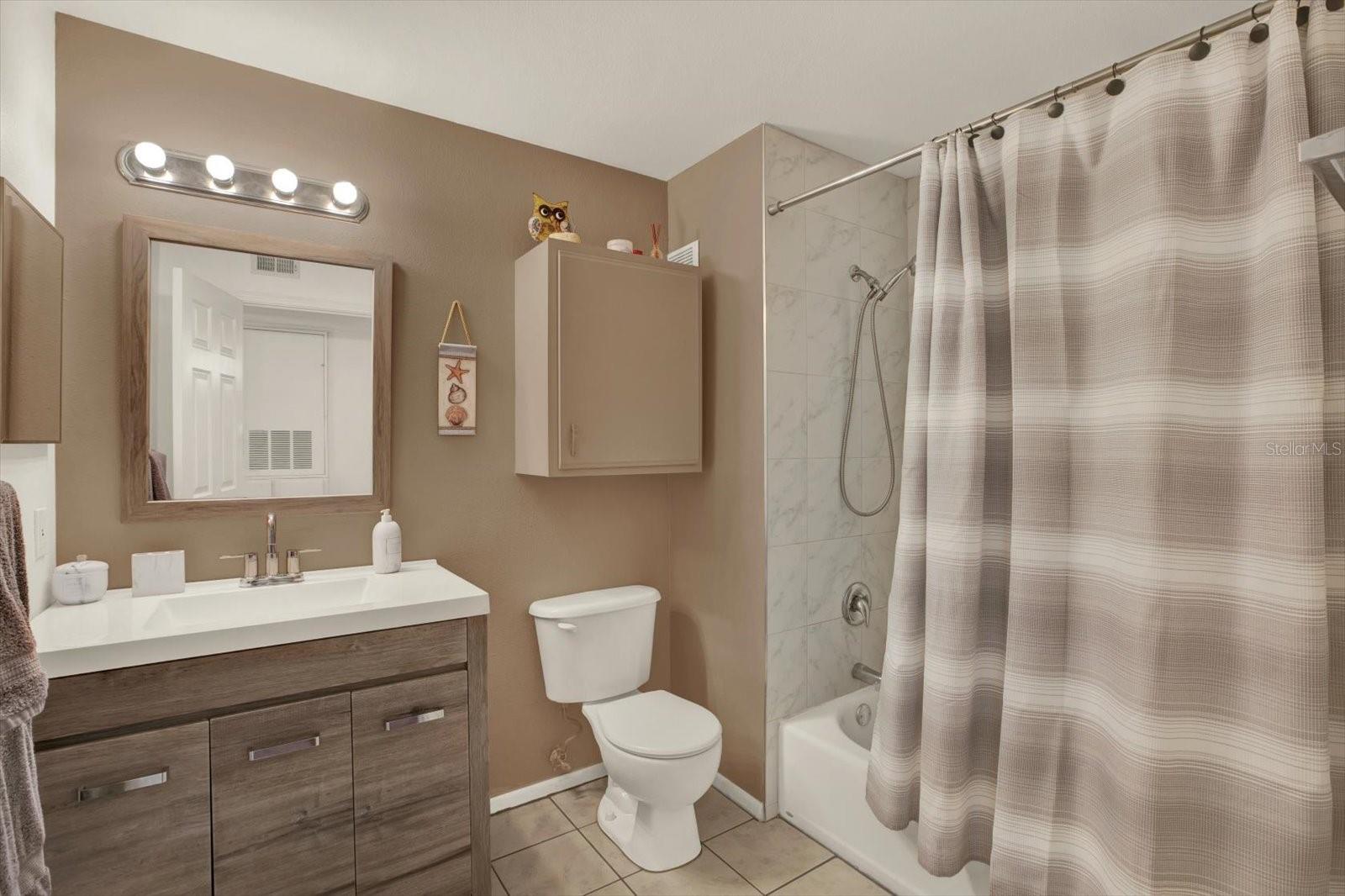 Image 17 of 33 For 1226 Missouri Avenue 1008