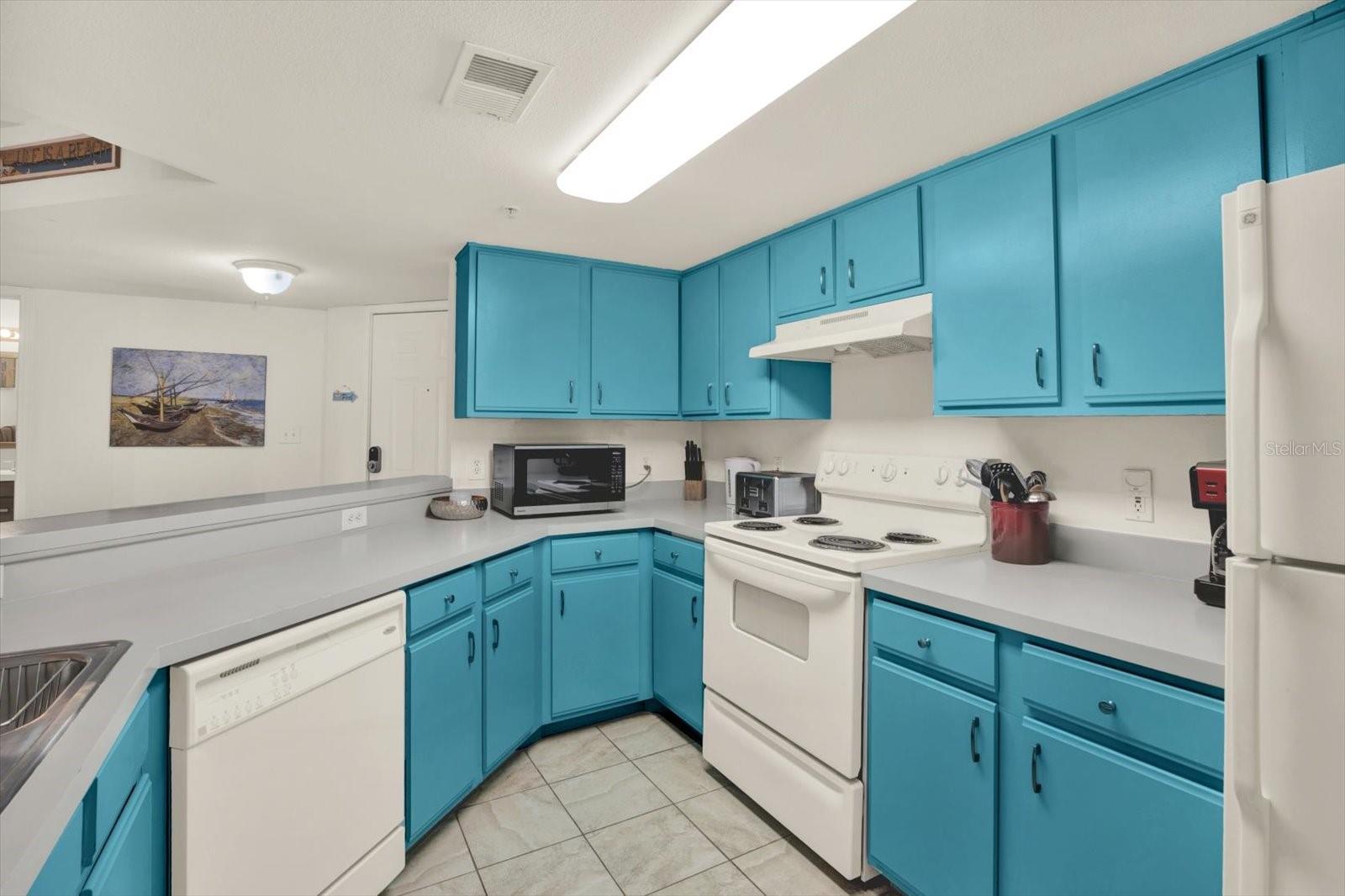 Image 8 of 33 For 1226 Missouri Avenue 1008