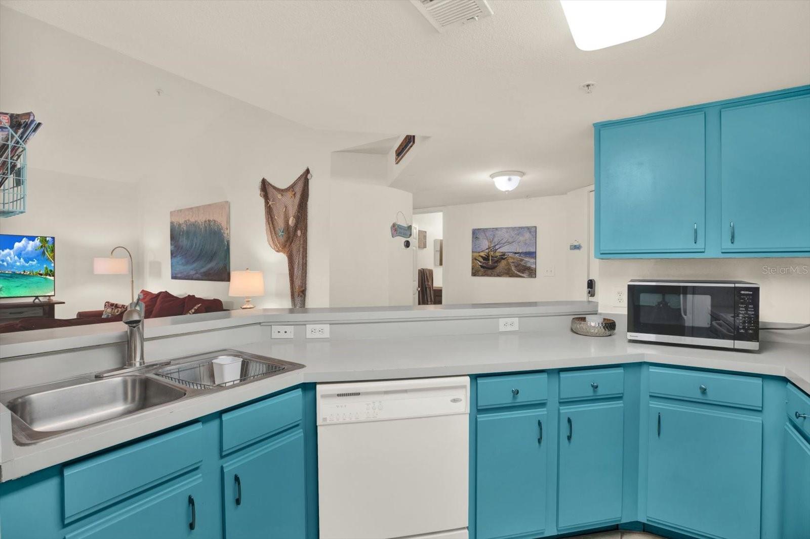 Image 9 of 33 For 1226 Missouri Avenue 1008