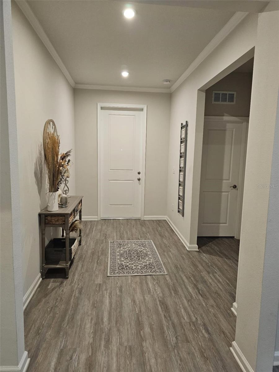 Image 3 of 18 For 8507 Sunshower Place