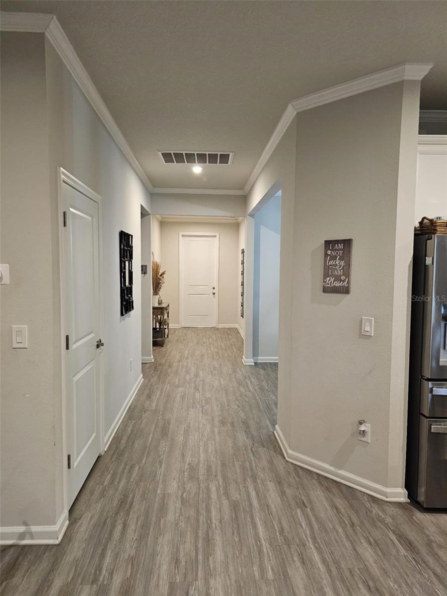 Image 4 of 18 For 8507 Sunshower Place