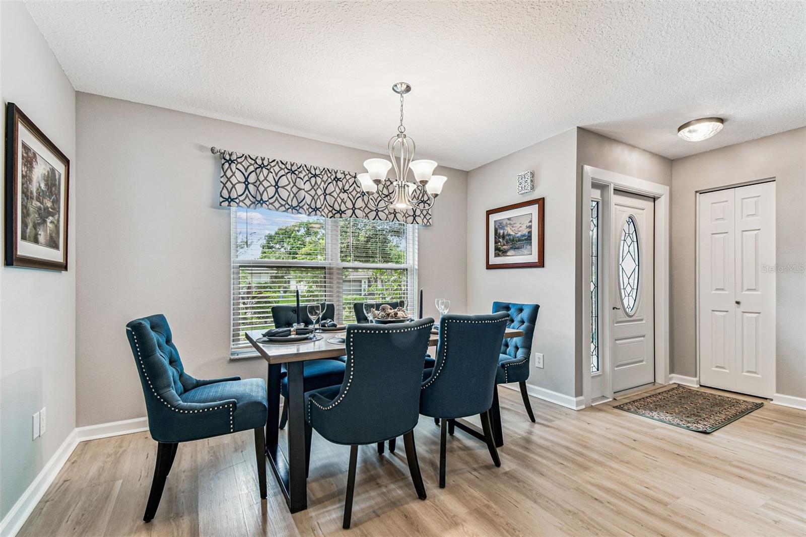 Image 14 of 99 For 2834 Thistle Court E