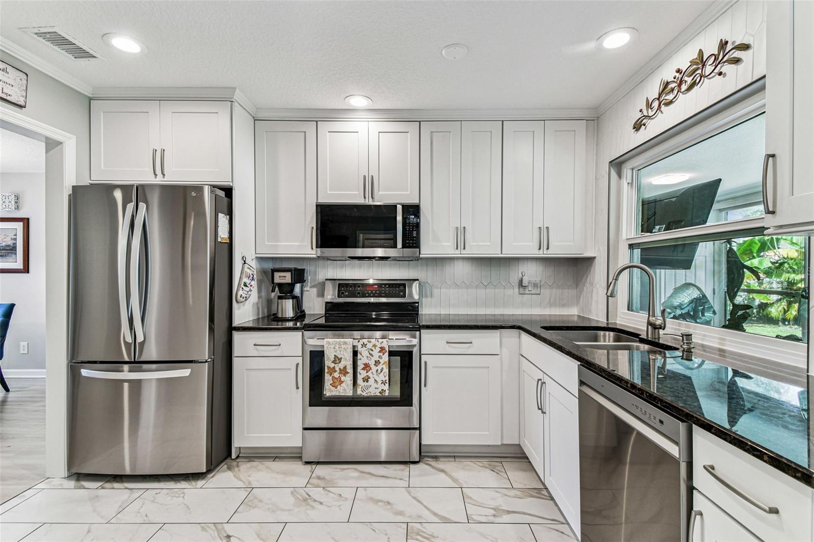 Image 15 of 99 For 2834 Thistle Court E