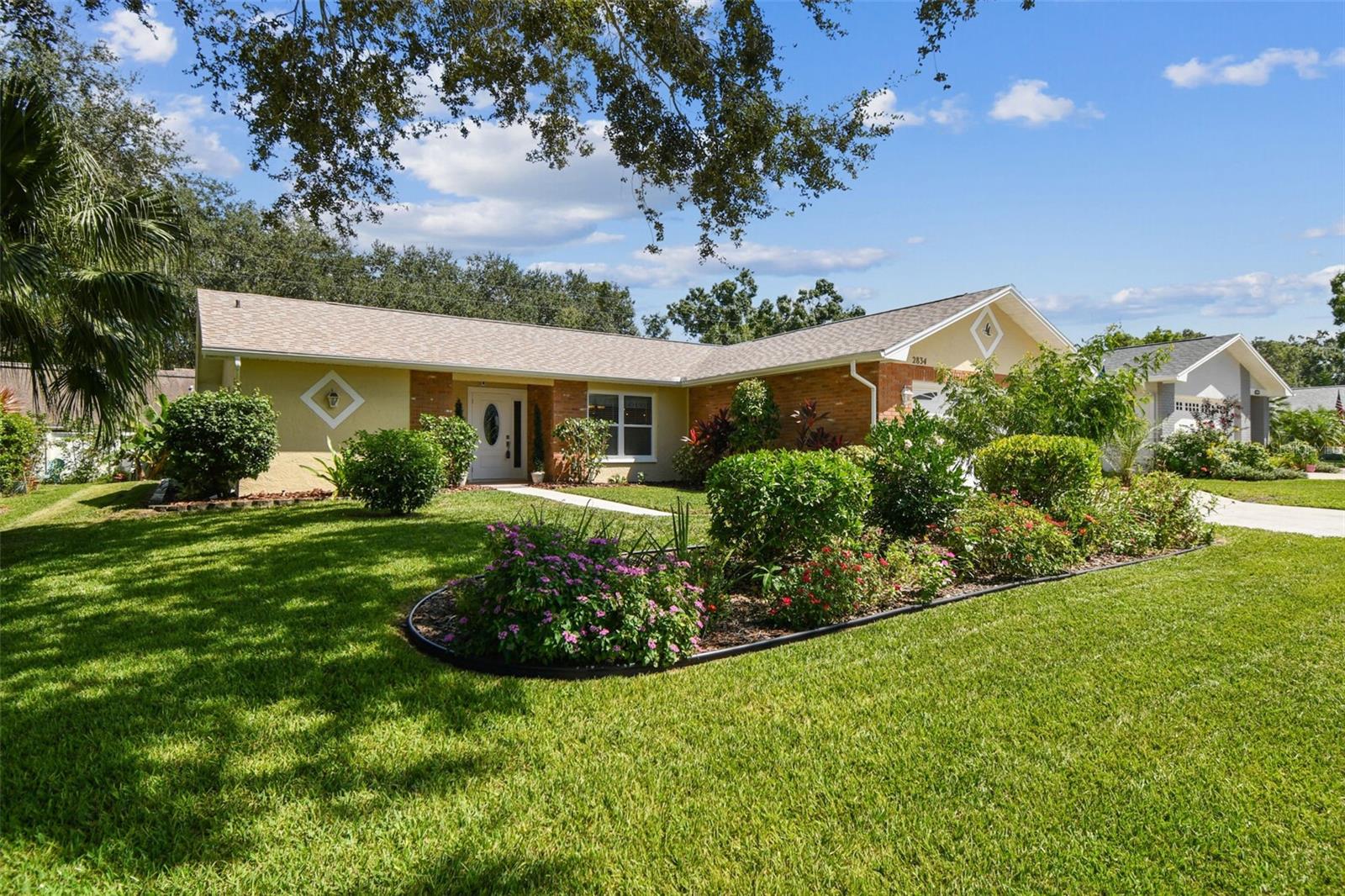 Image 2 of 99 For 2834 Thistle Court E