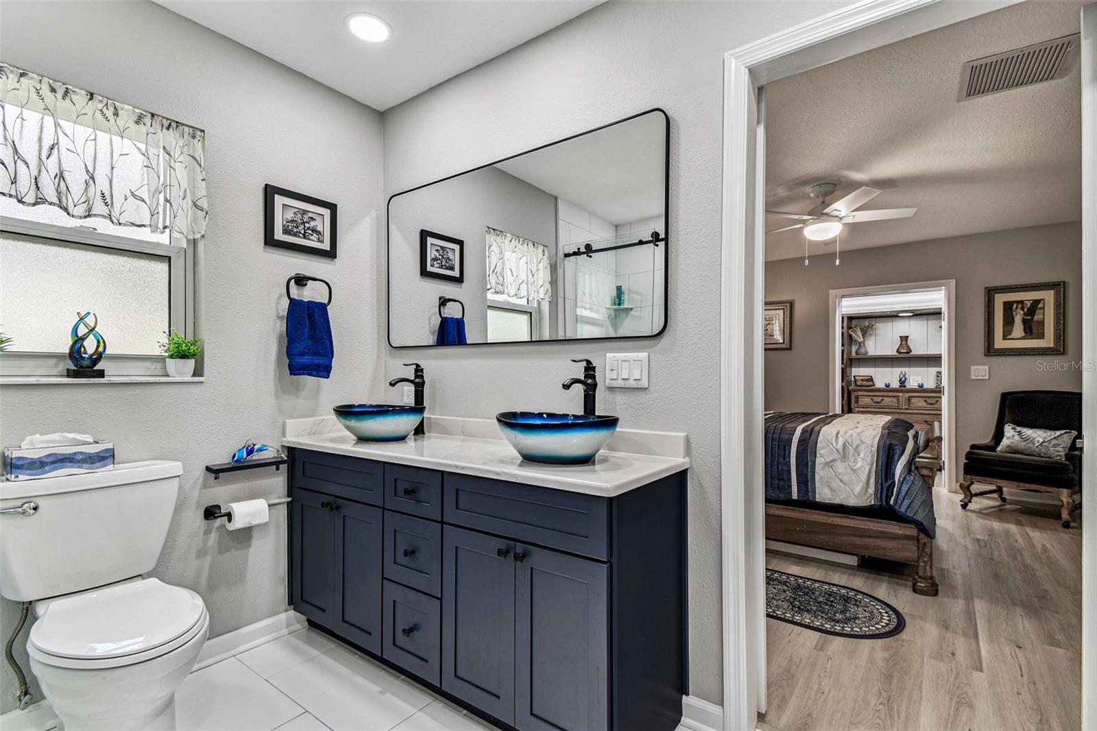 Image 35 of 99 For 2834 Thistle Court E