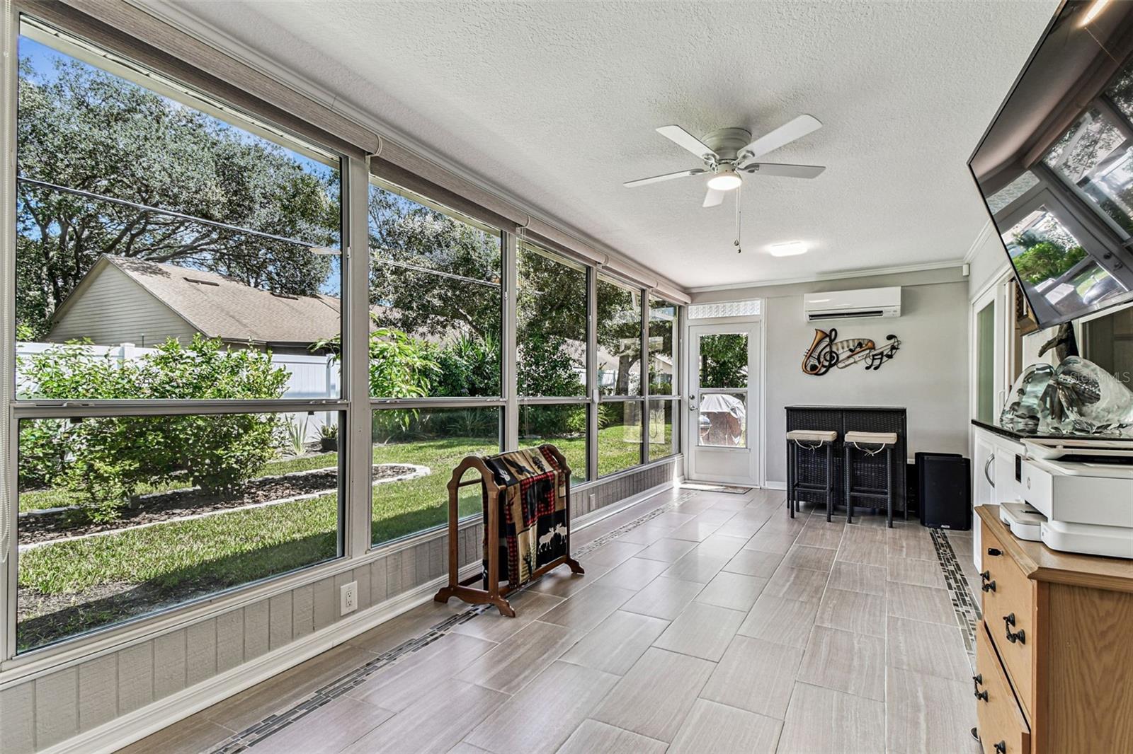 Image 37 of 99 For 2834 Thistle Court E