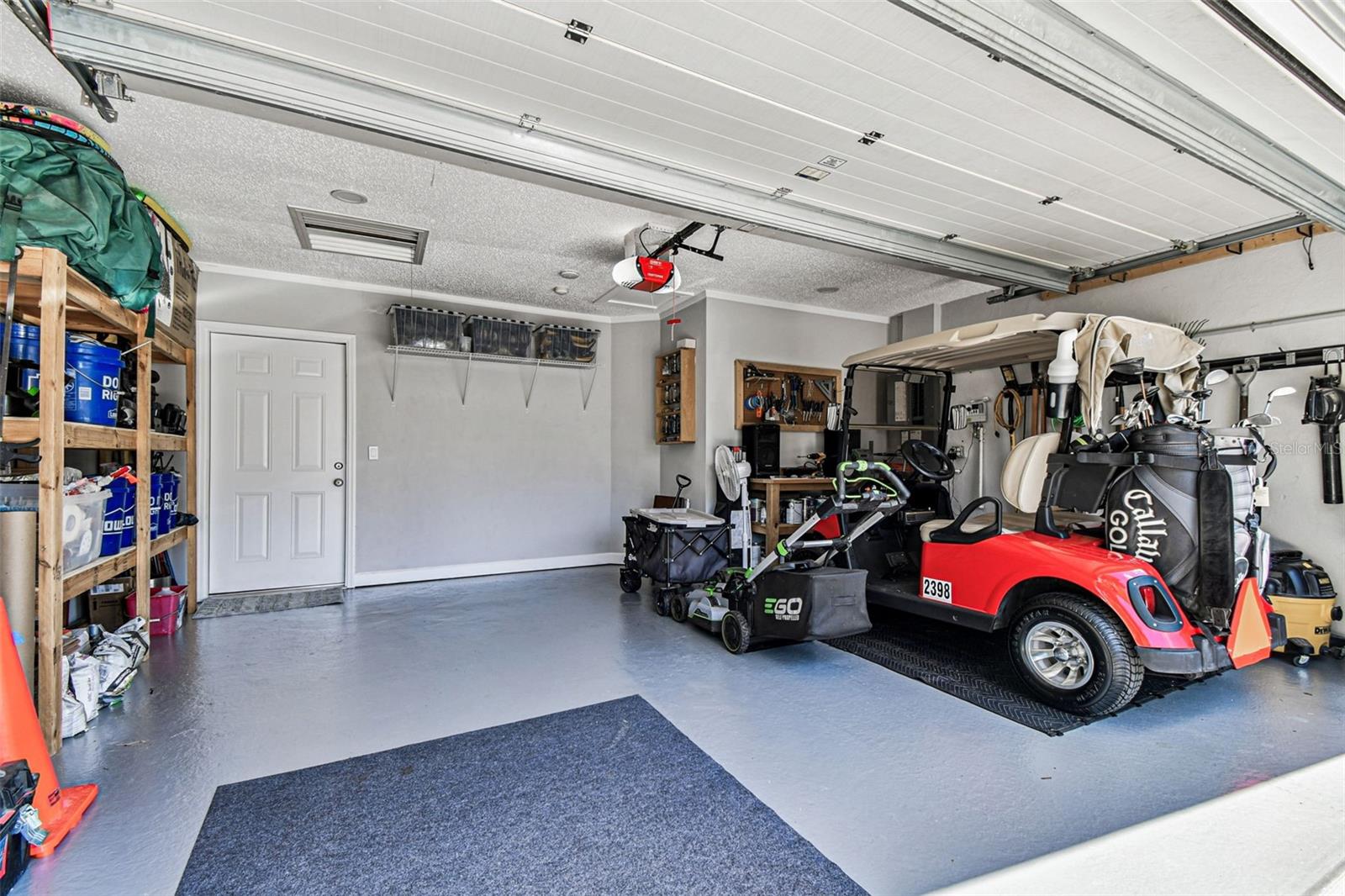 Image 44 of 99 For 2834 Thistle Court E