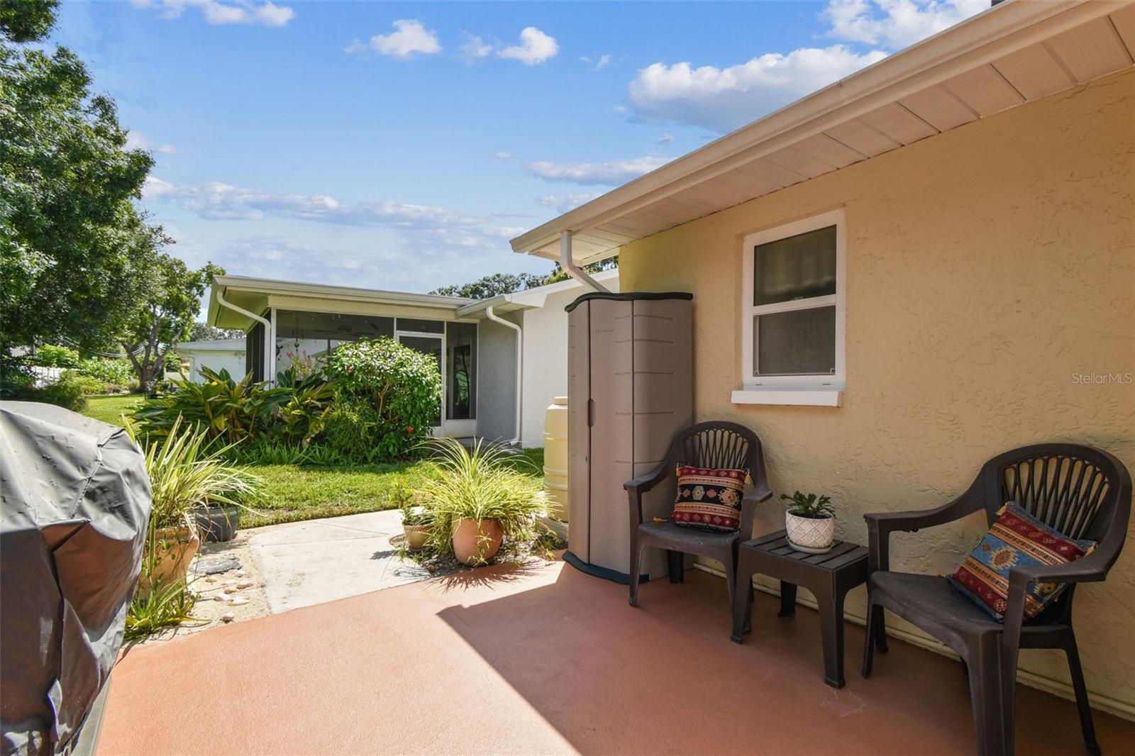 Image 58 of 99 For 2834 Thistle Court E