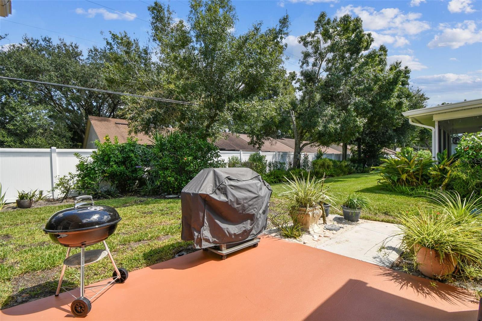 Image 59 of 99 For 2834 Thistle Court E