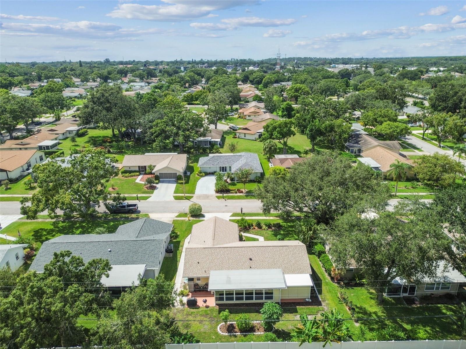 Image 77 of 99 For 2834 Thistle Court E